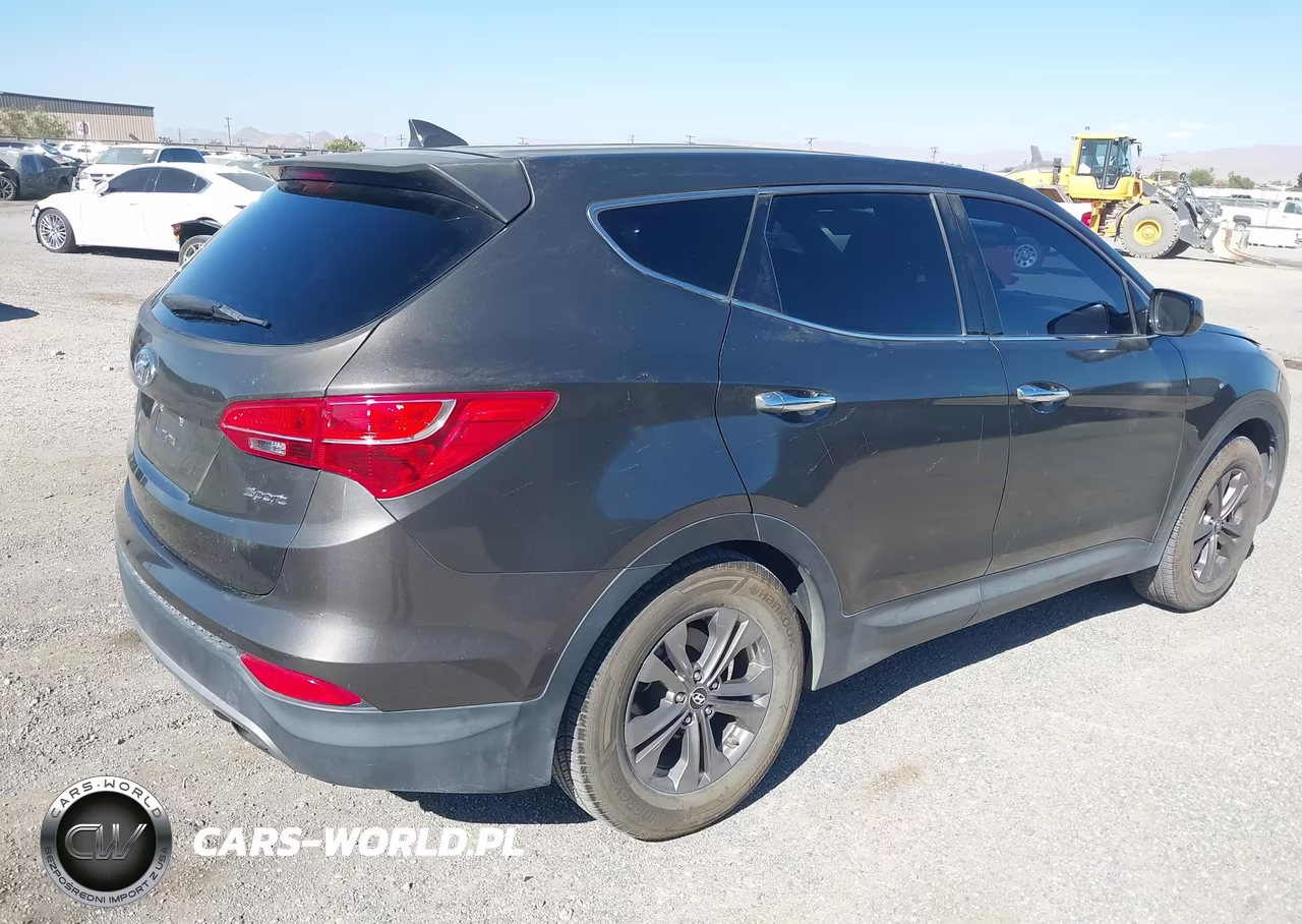 2014 Hyundai Santa Fe Sport 2.4L VIN:5XYZT3LB9EG203211 - 4
