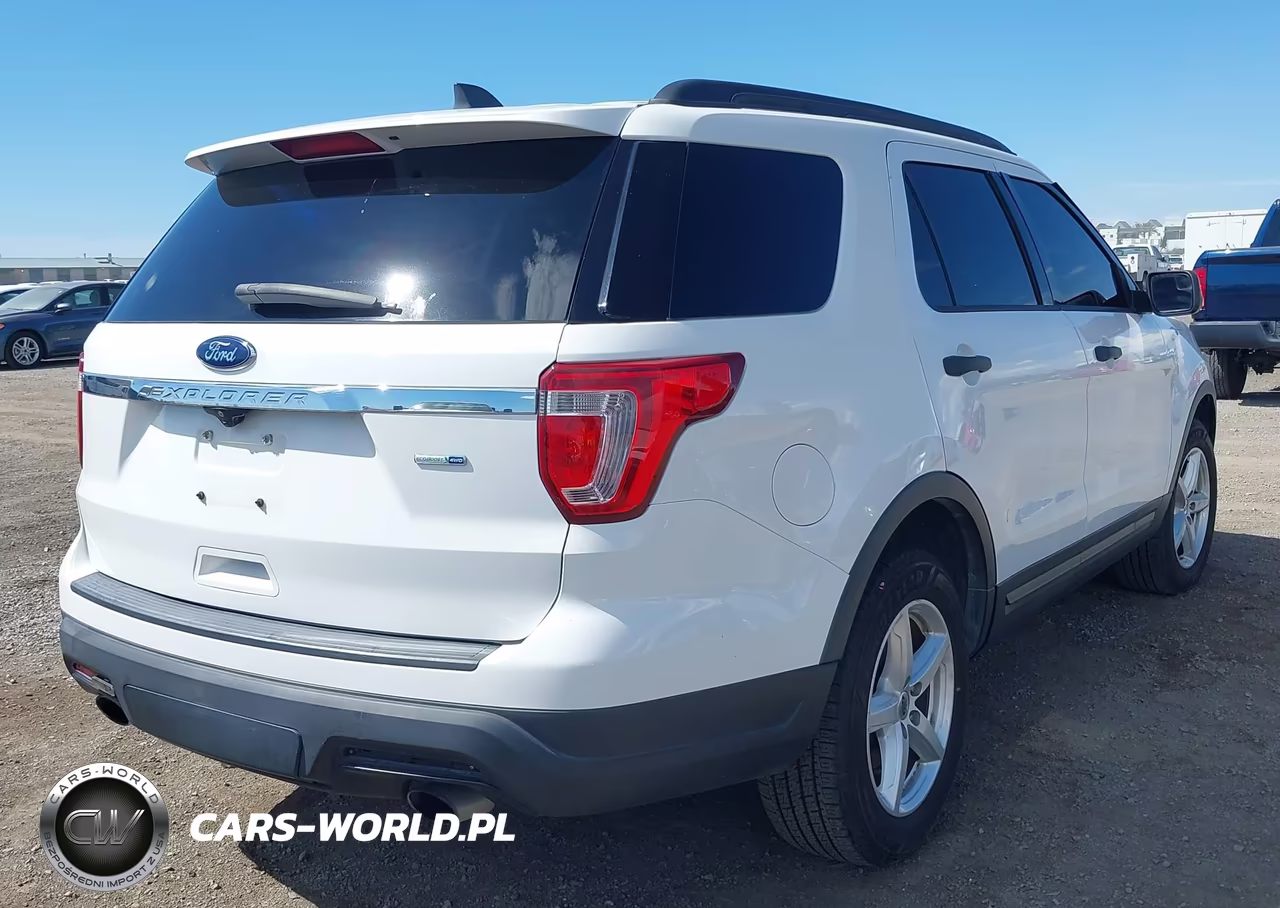 2018 Ford Explorer VIN:1FM5K8BH5JGC57211 - 4