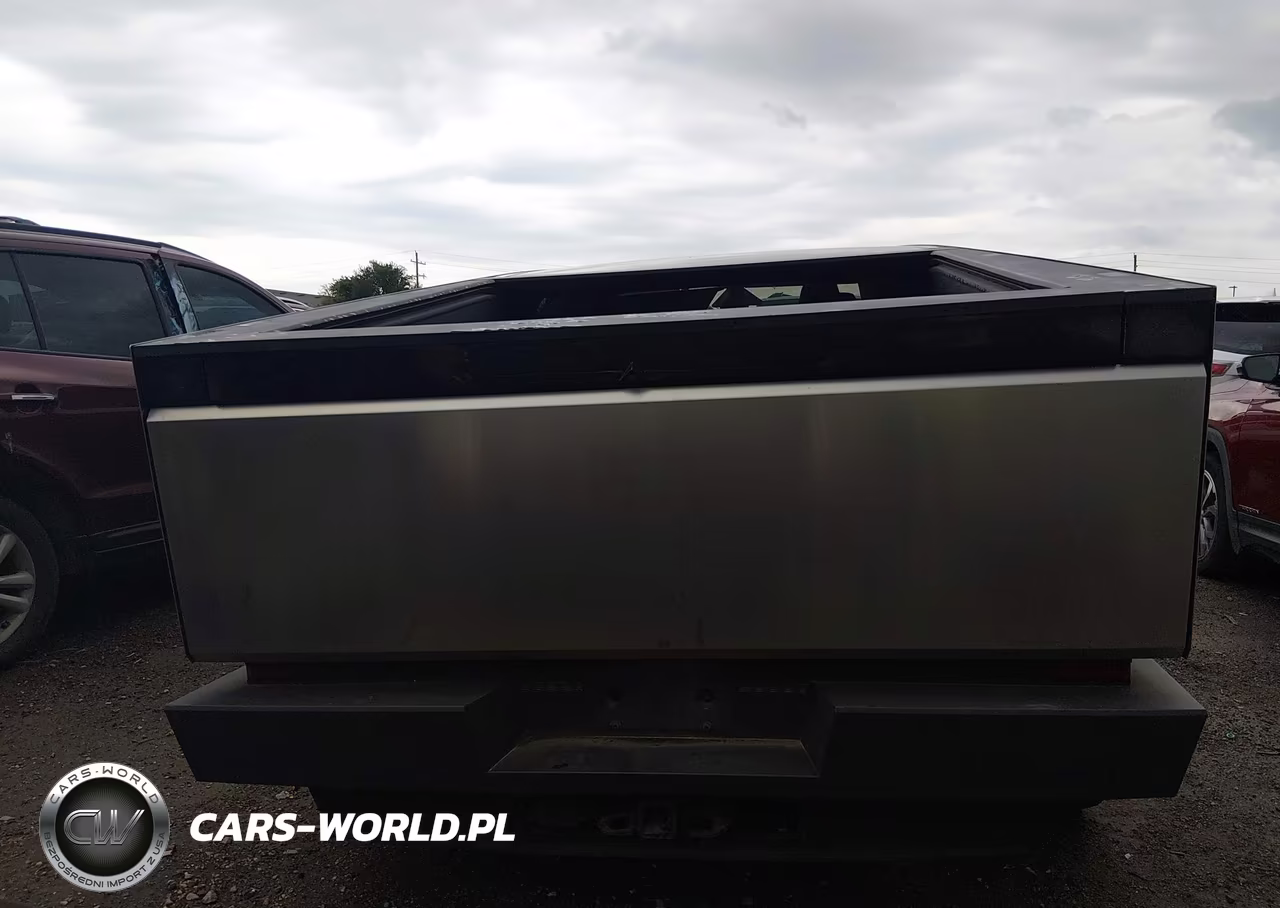 2025 Tesla Cybertruck All-Wheel Drive VIN:7G2CEHED8SA071356 - 17