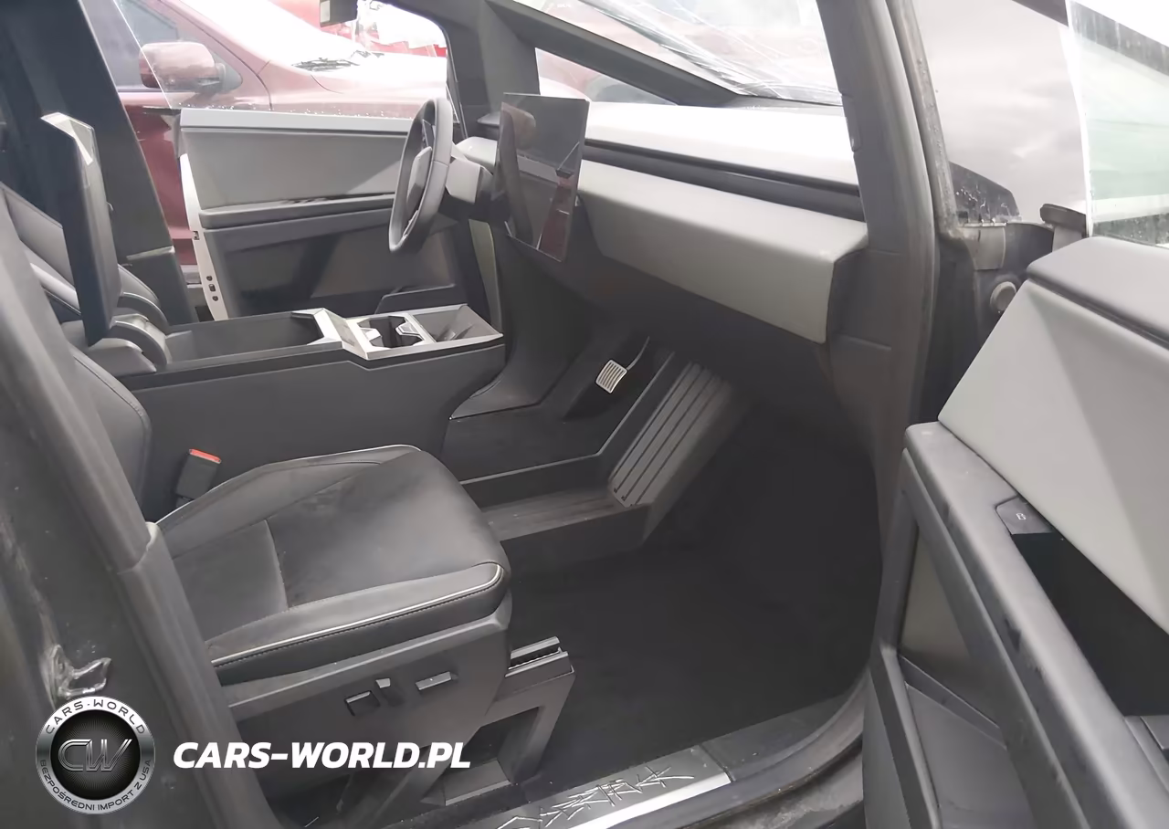 2025 Tesla Cybertruck All-Wheel Drive VIN:7G2CEHED8SA071356 - 5