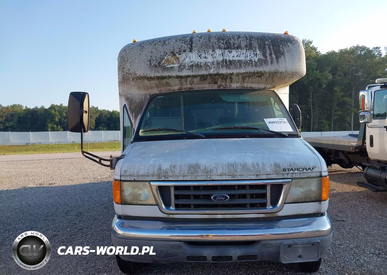 2006 Ford Econoline E450 Super Duty Cutwy Van VIN:1FDXE45S46DB03890 - 12