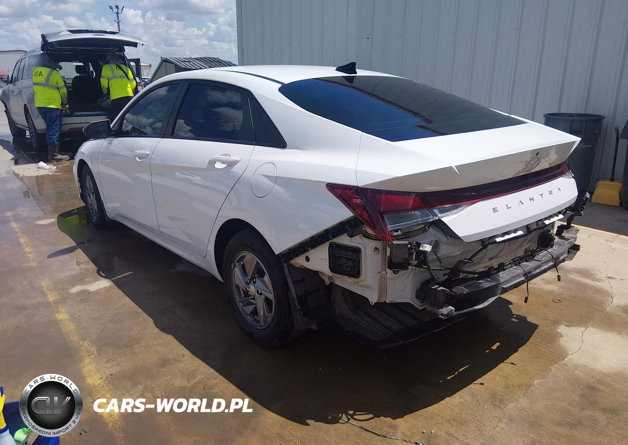2025 Hyundai Elantra Se VIN:KMHLL4DG4SU002814 - 3