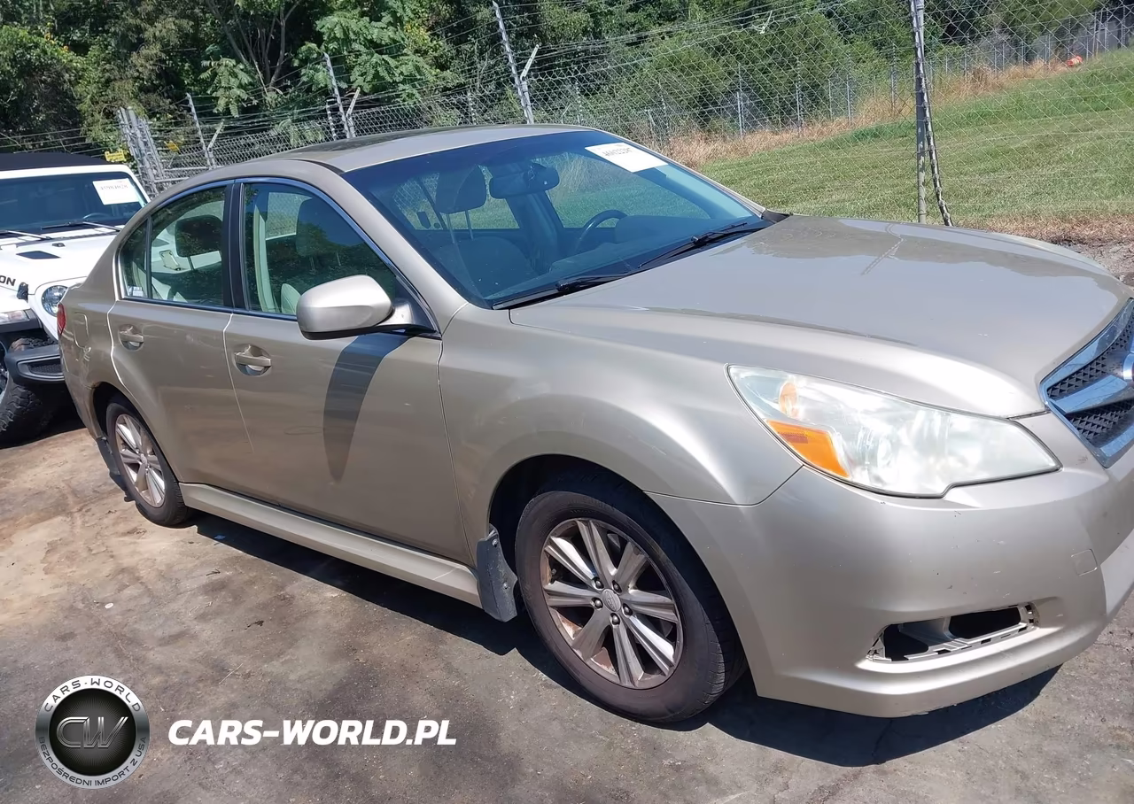 2010 Subaru Legacy 2.5I Premium VIN:4S3BMCG66A3235558 - 13