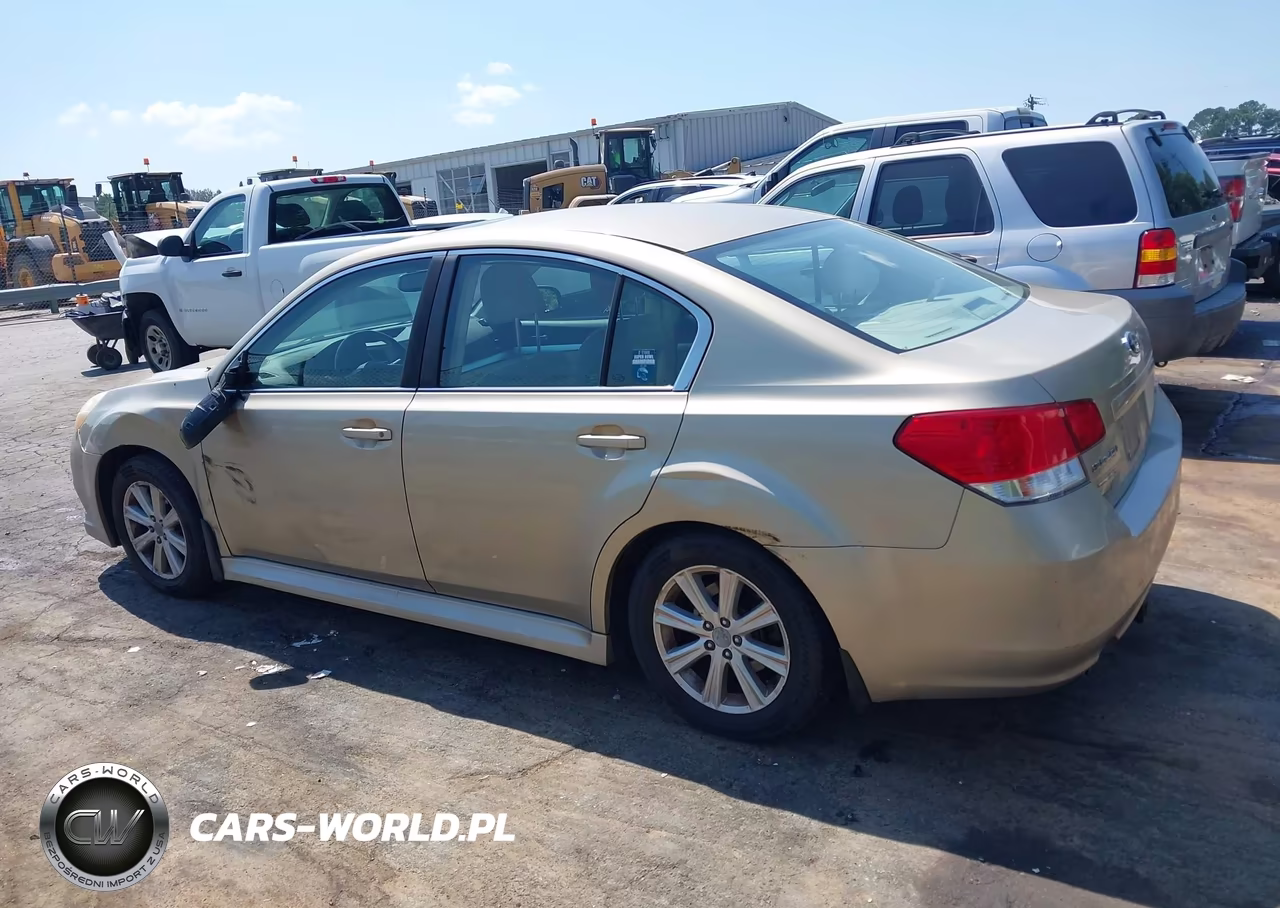 2010 Subaru Legacy 2.5I Premium VIN:4S3BMCG66A3235558 - 14