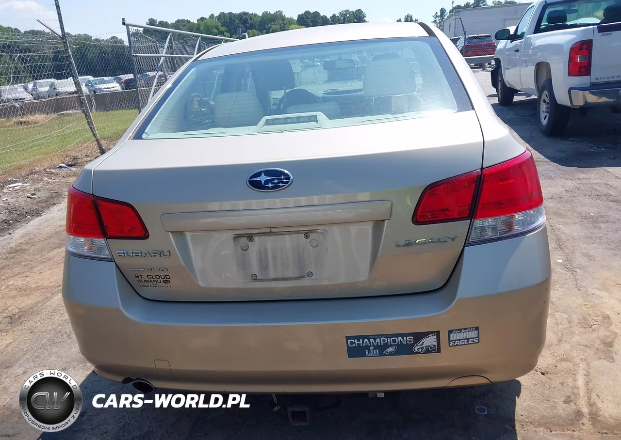 2010 Subaru Legacy 2.5I Premium VIN:4S3BMCG66A3235558 - 16