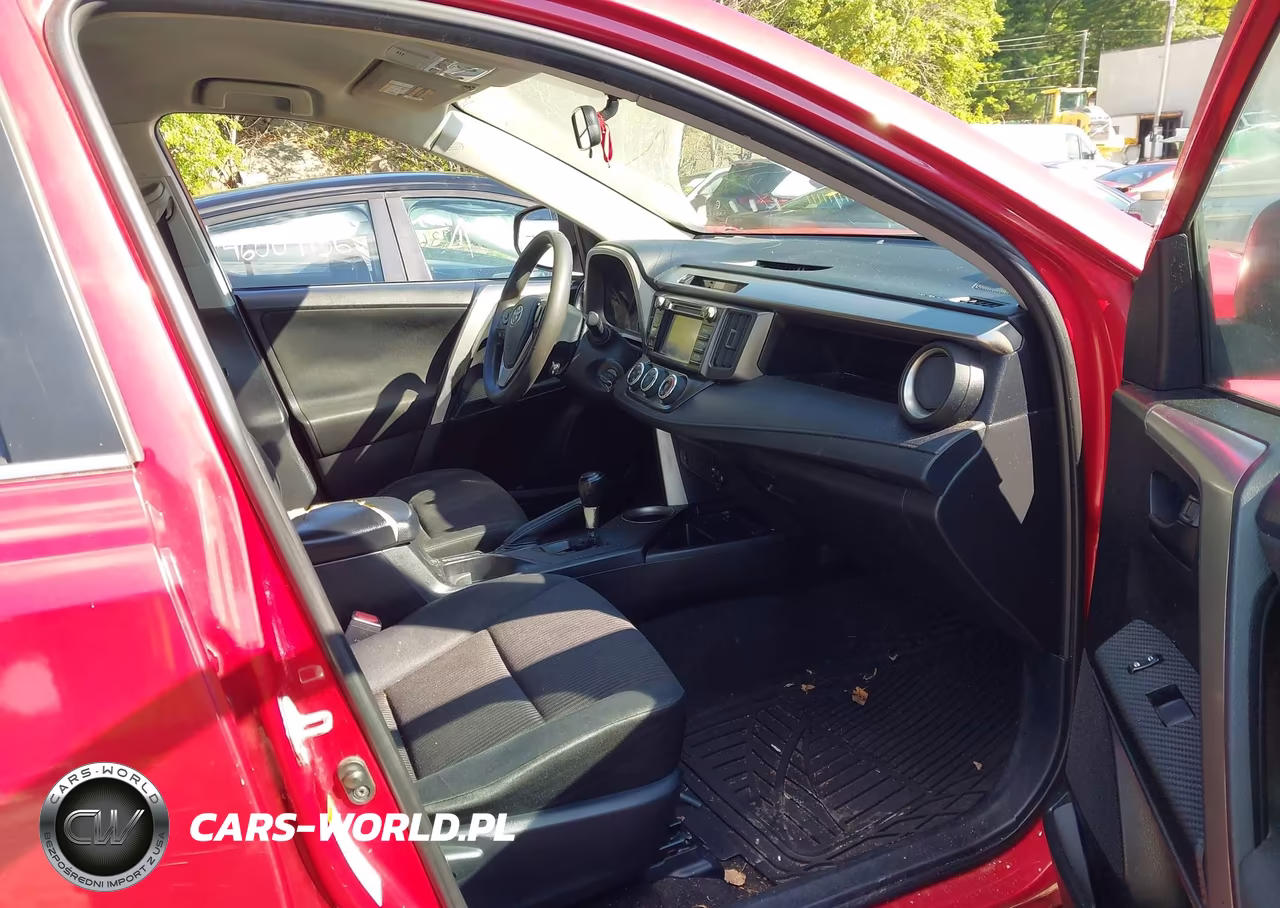 2015 Toyota Rav4 Le VIN:JTMBFREV1FD168229 - 5
