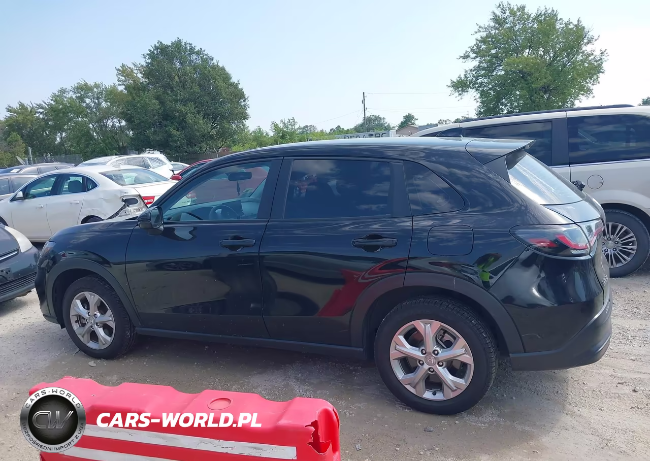 2025 Honda Hr-V Awd Lx VIN:3CZRZ2H30SM702143 - 14