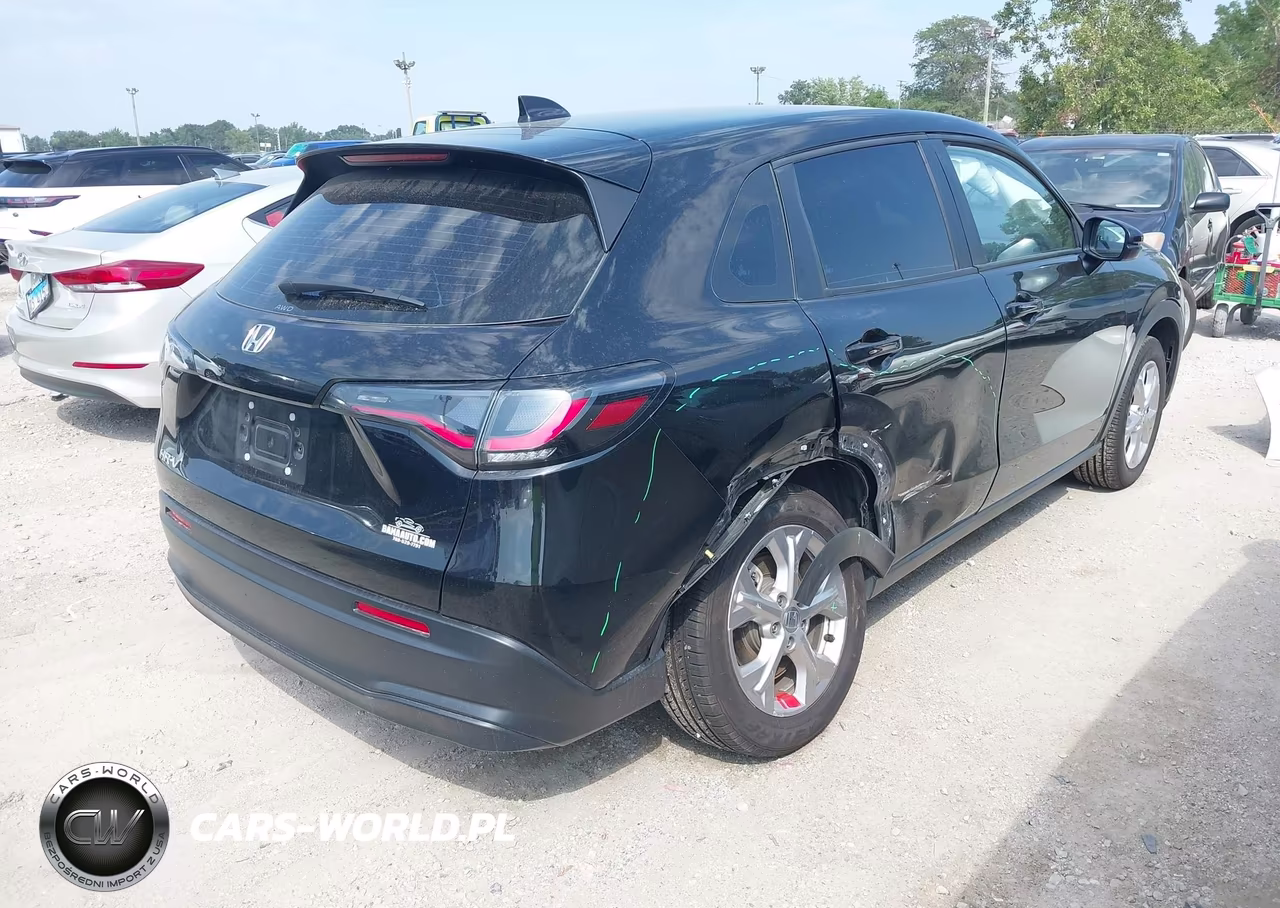 2025 Honda Hr-V Awd Lx VIN:3CZRZ2H30SM702143 - 4