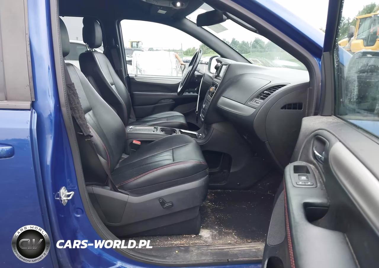 2019 Dodge Grand Caravan Gt VIN:2C4RDGEGXKR718643 - 5