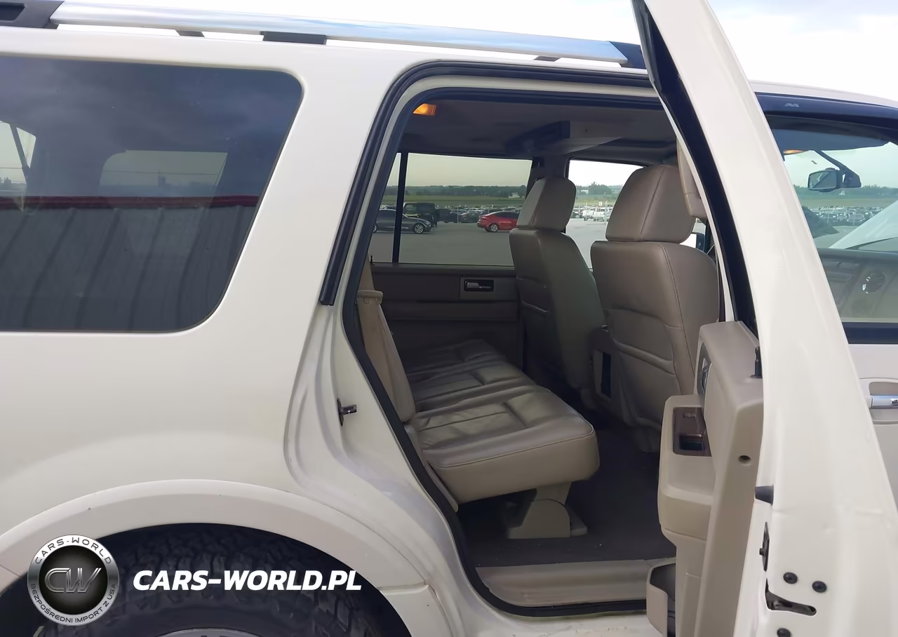 2007 Ford Expedition Limited VIN:1FMFU20577LA77149 - 8