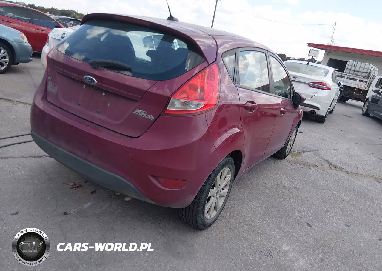 2011 Ford Fiesta Se VIN:3FADP4EJ1BM175434 - 4
