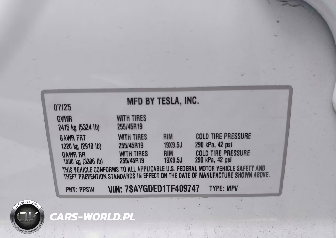 2026 Tesla Model Y Premium Rear-Wheel Drive-Rear-Wheel Drive VIN:7SAYGDED1TF409747 - 9
