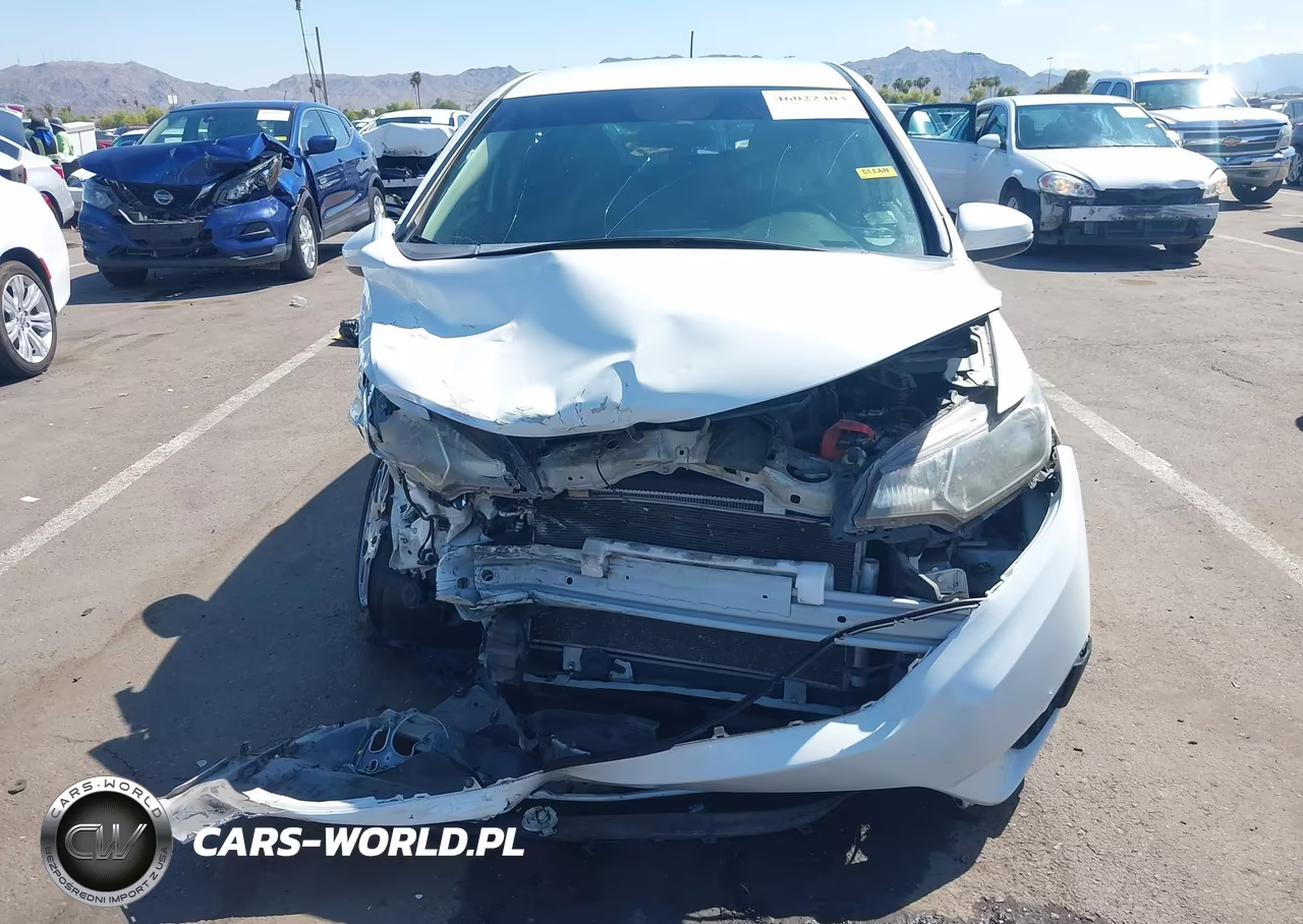2017 Honda Fit Lx VIN:JHMGK5H56HS000931 - 13