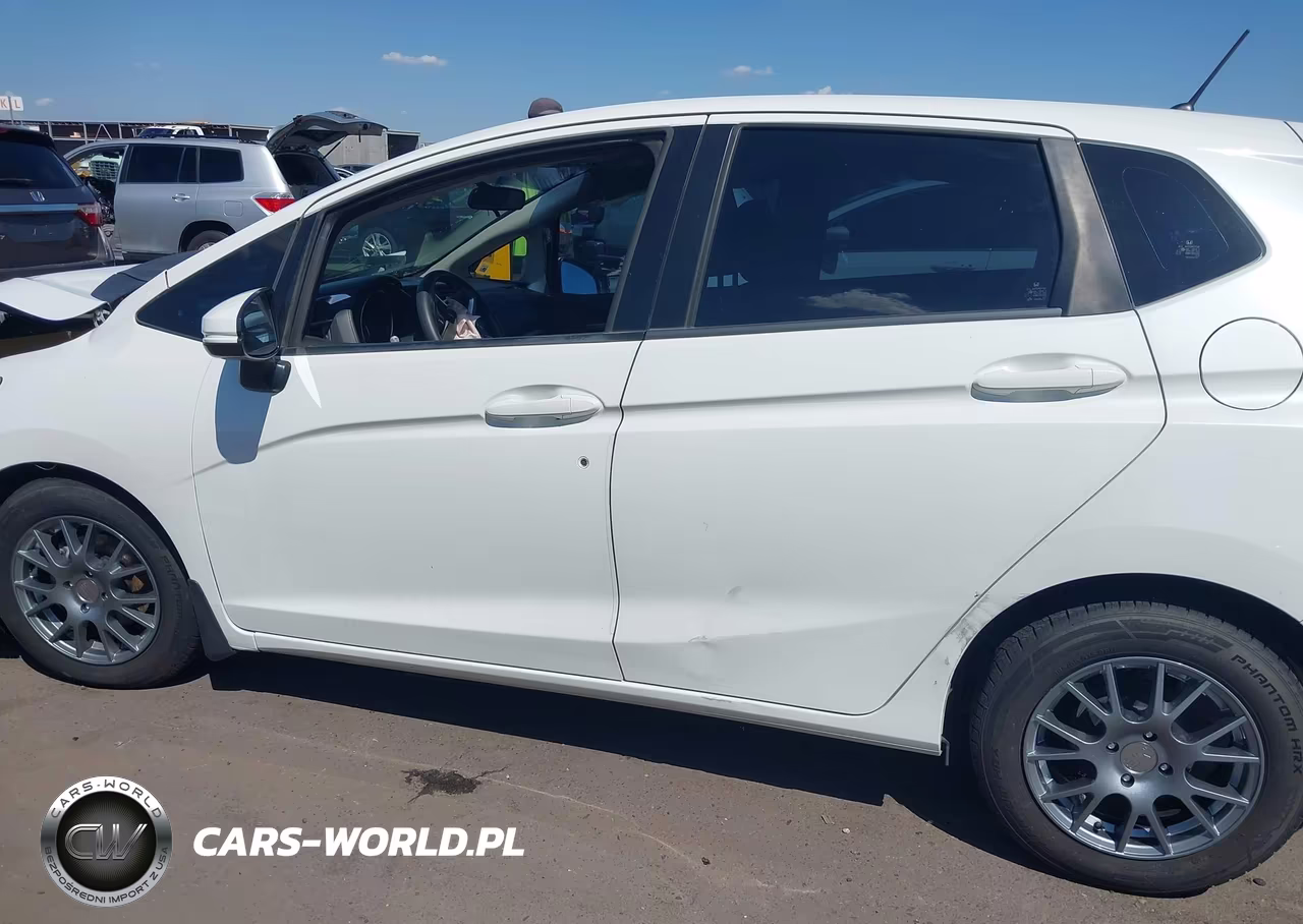 2017 Honda Fit Lx VIN:JHMGK5H56HS000931 - 15