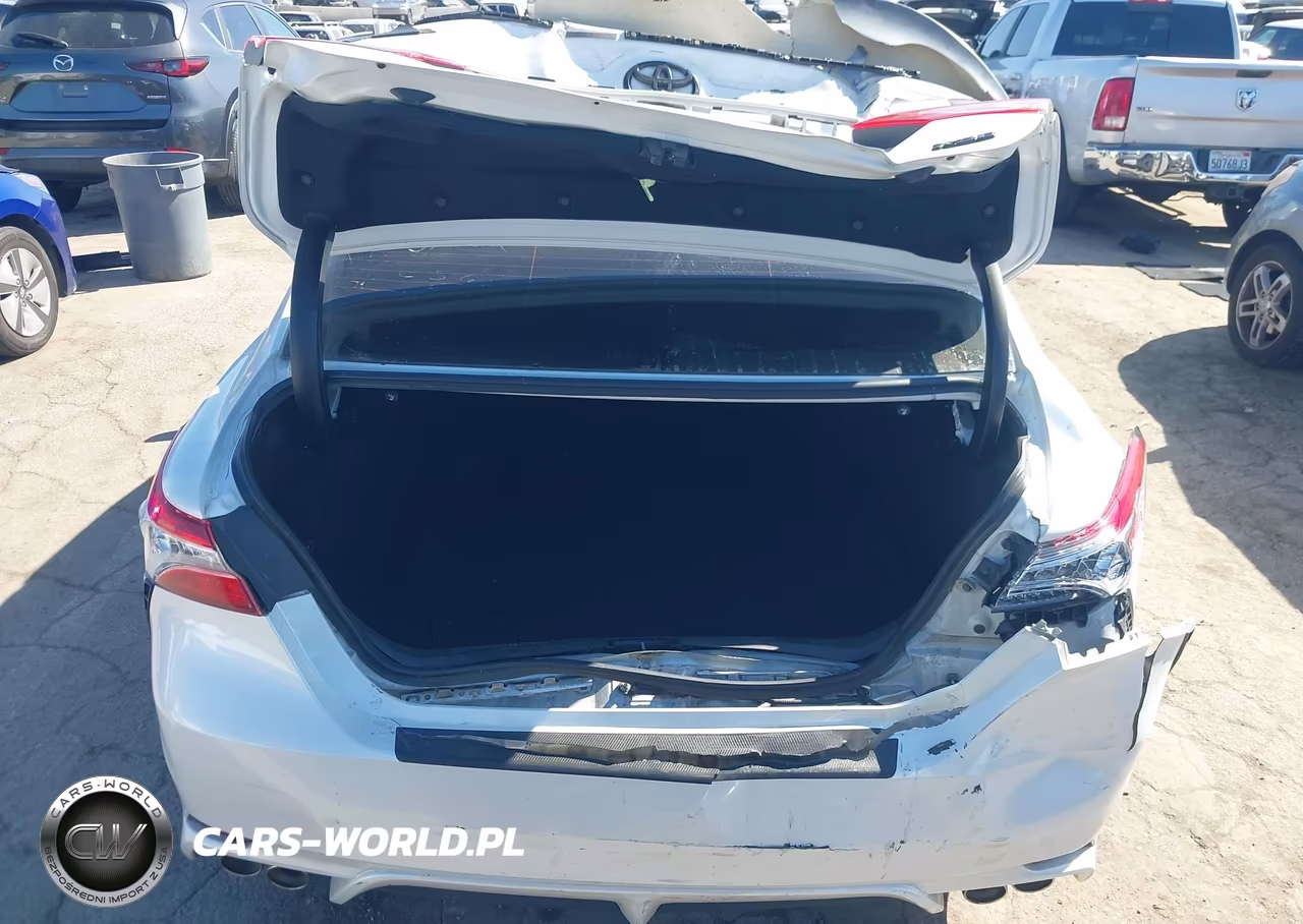 2020 Toyota Camry Xse VIN:4T1K61AK0LU917283 - 16
