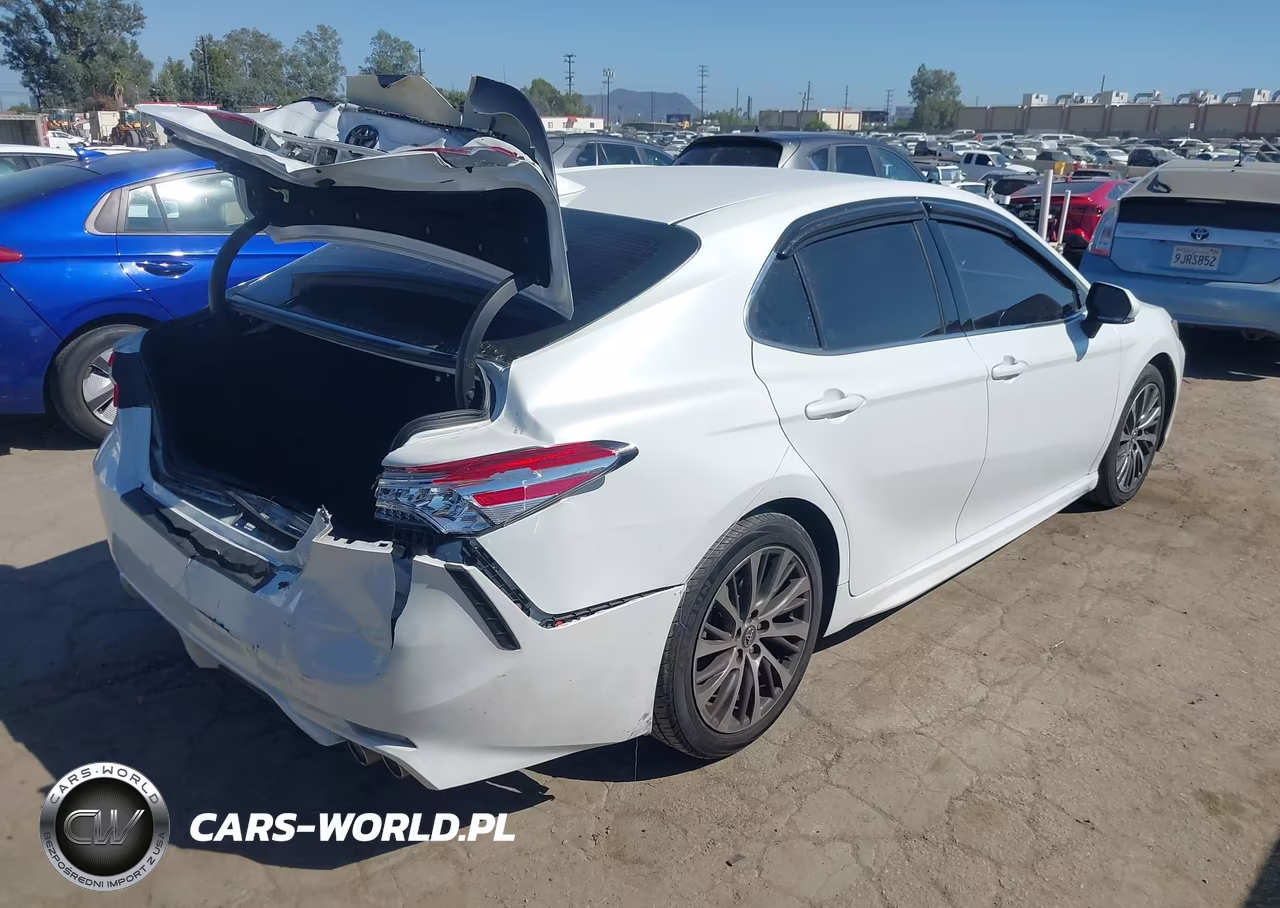 2020 Toyota Camry Xse VIN:4T1K61AK0LU917283 - 4