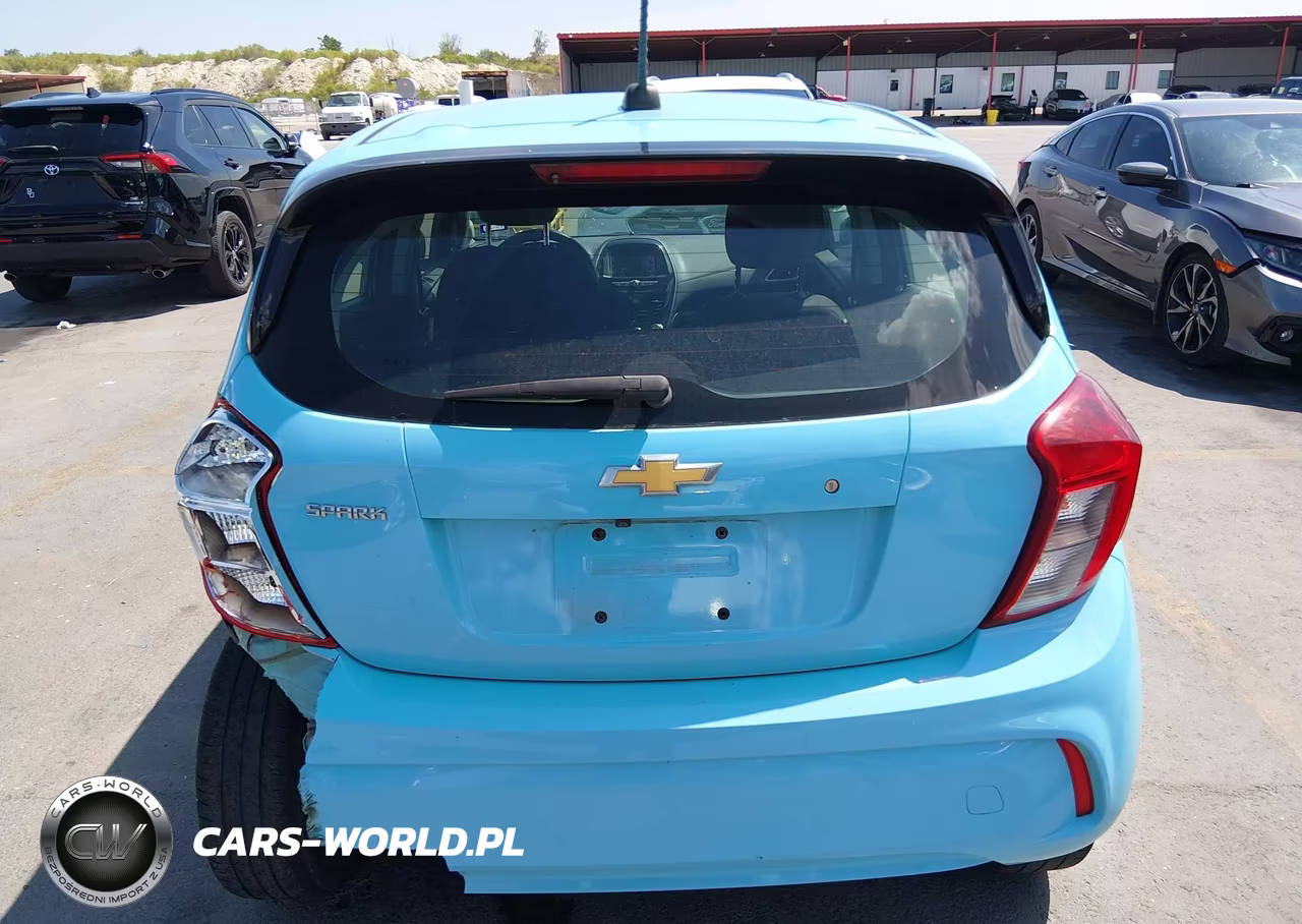 2021 Chevrolet Spark Fwd Ls Manual VIN:KL8CA6SA6MC715056 - 17