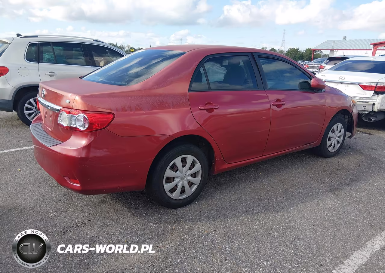 2011 Toyota Corolla Le VIN:JTDBU4EE5B9153092 - 4