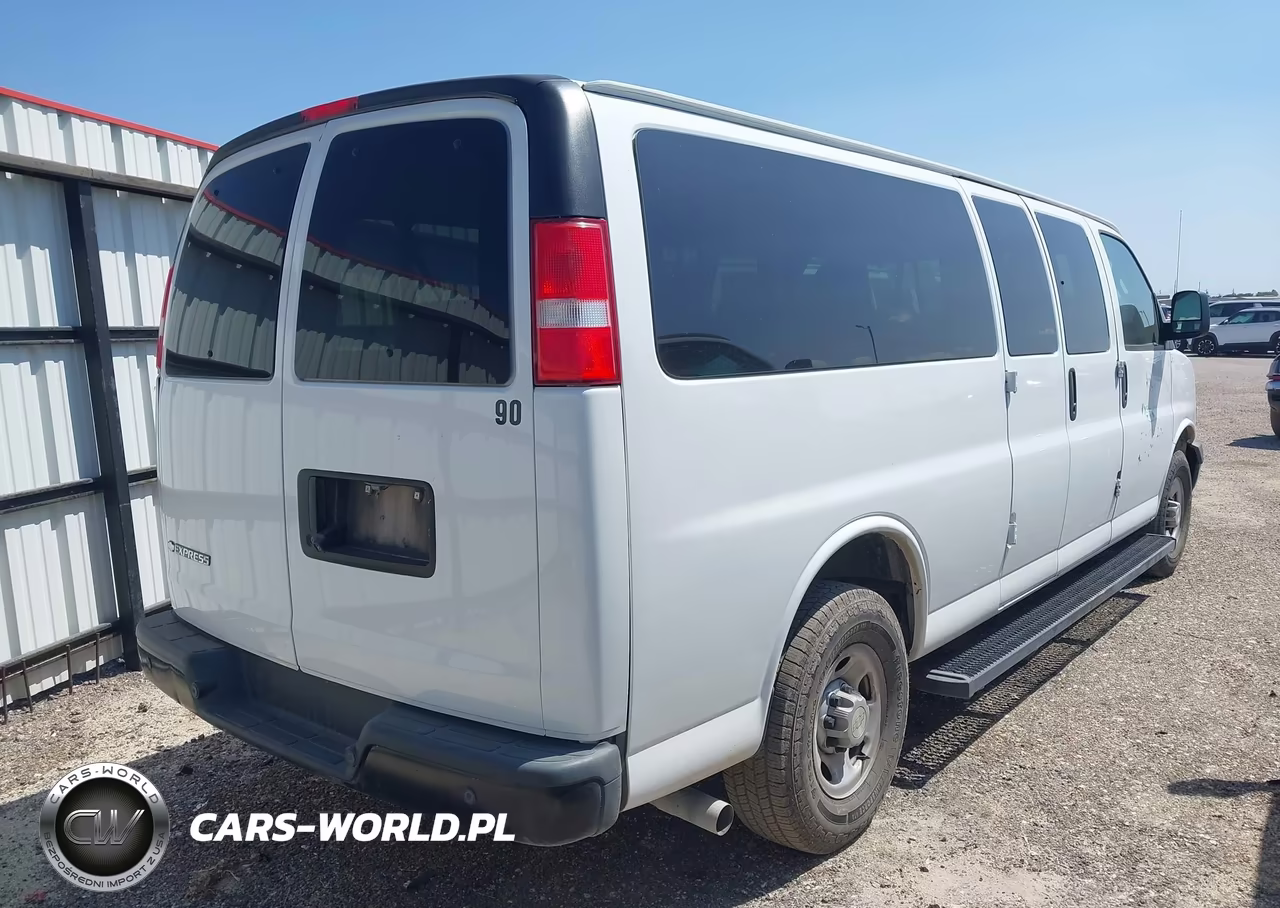 2021 Chevrolet Express Passenger Rwd 3500 Extended Wheelbase Ls VIN:1GAZGNFP5M1162333 - 4