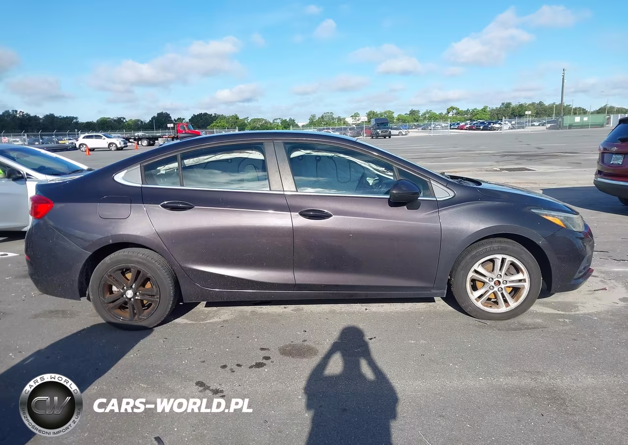 2017 Chevrolet Cruze Lt Auto VIN:1G1BE5SM2H7102726 - 13