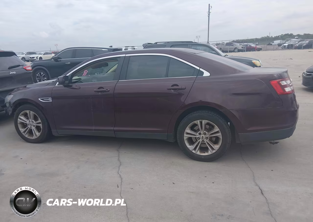 2018 Ford Taurus Sel VIN:1FAHP2E86JG101082 - 14