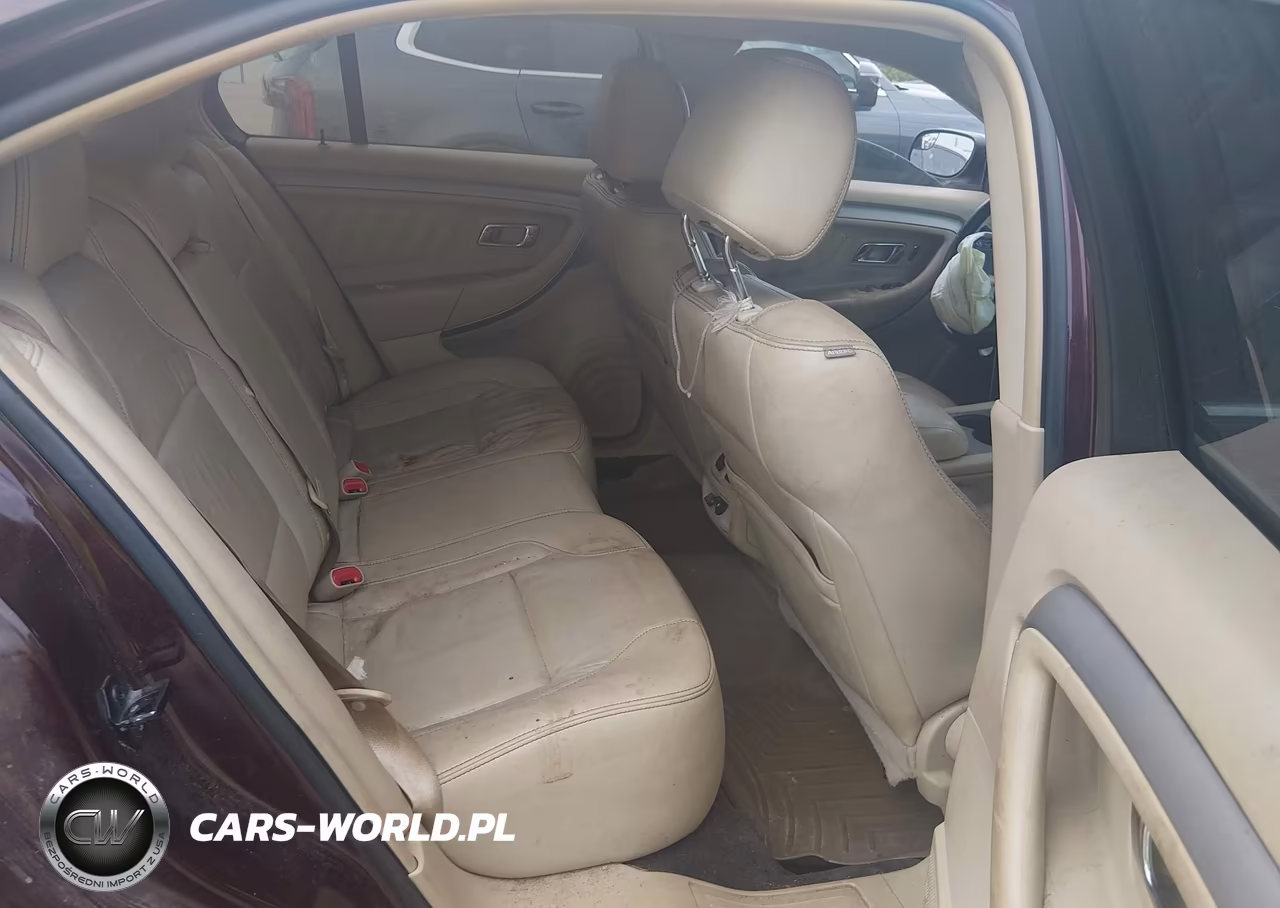 2018 Ford Taurus Sel VIN:1FAHP2E86JG101082 - 8