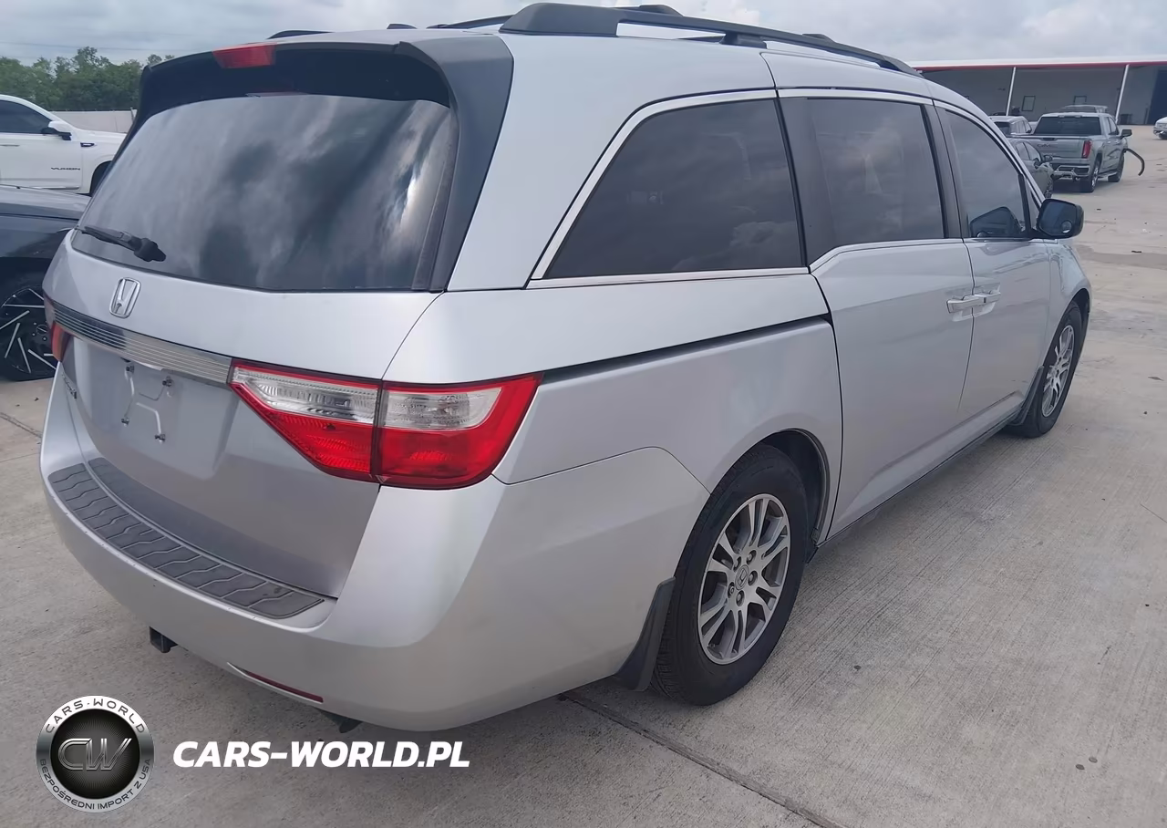 2013 Honda Odyssey Ex-L VIN:5FNRL5H68DB032285 - 4