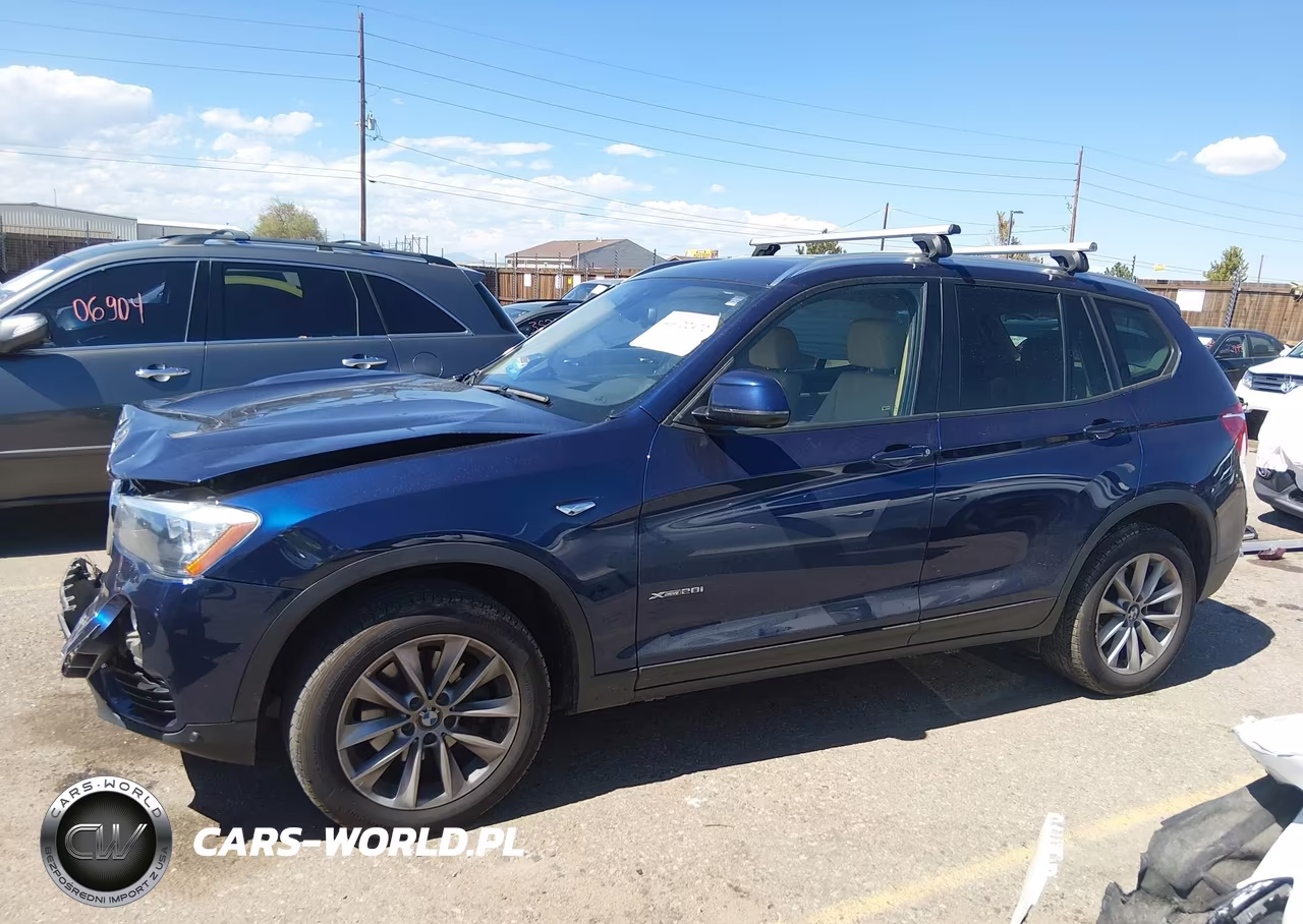 2017 BMW X3 xDrive28I VIN:5UXWX9C37H0T19048 - 14