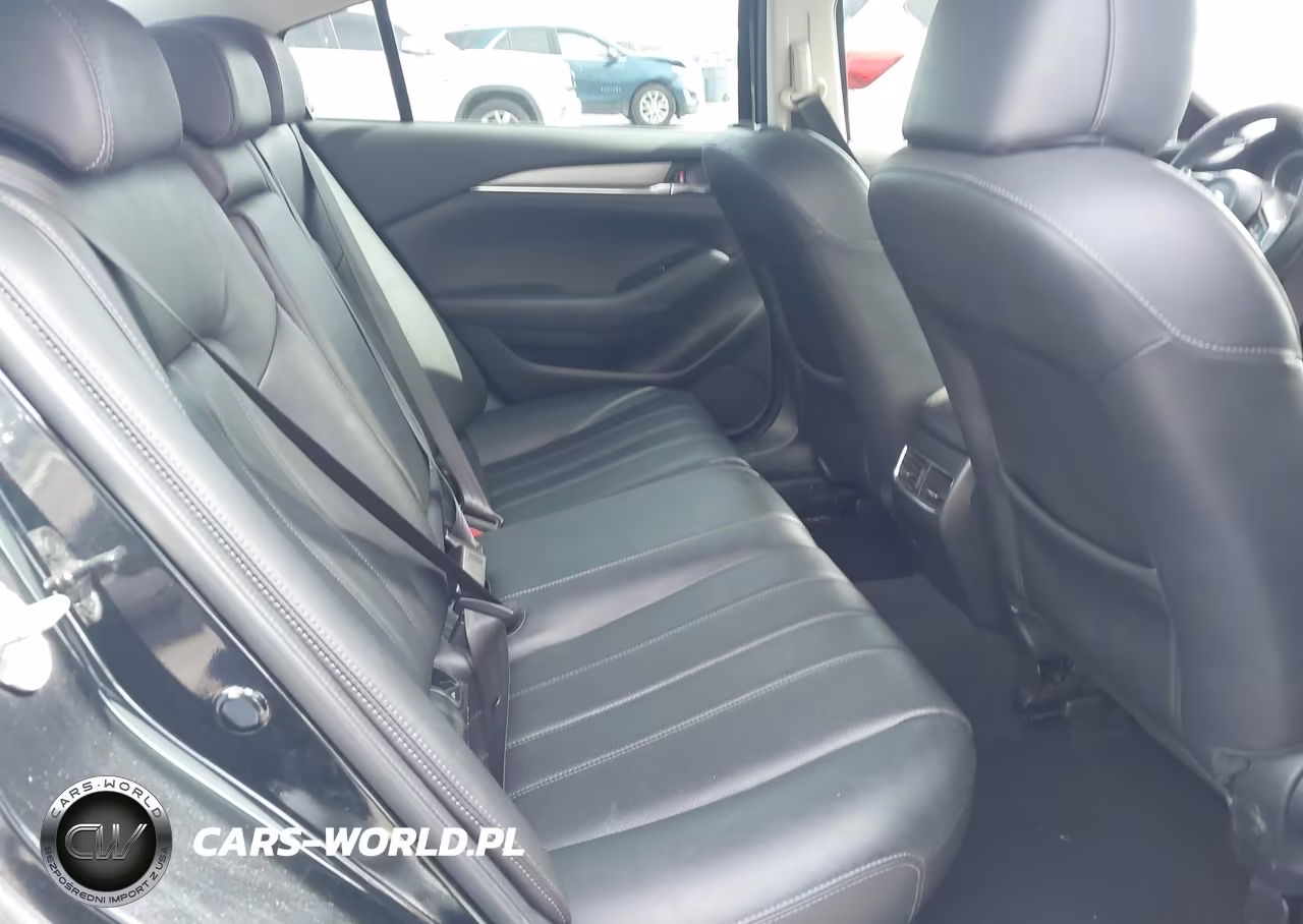 2018 Mazda Mazda6 Touring VIN:JM1GL1VM9J1324471 - 8