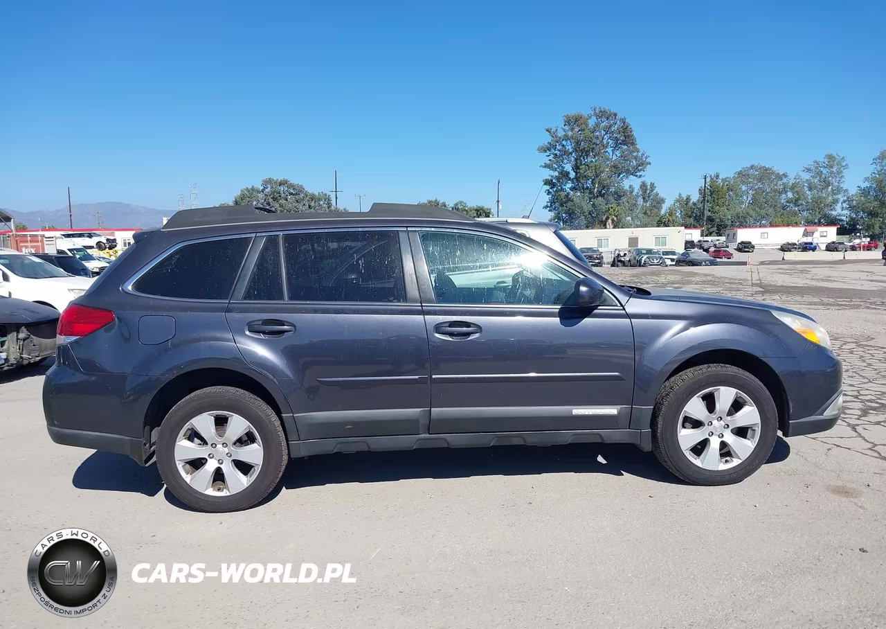 2011 Subaru Outback 2.5I Limited VIN:4S4BRBKC6B3404869 - 13