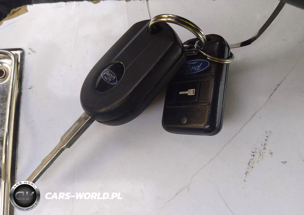 2015 Ford Focus Se VIN:1FADP3F28FL349668 - 11