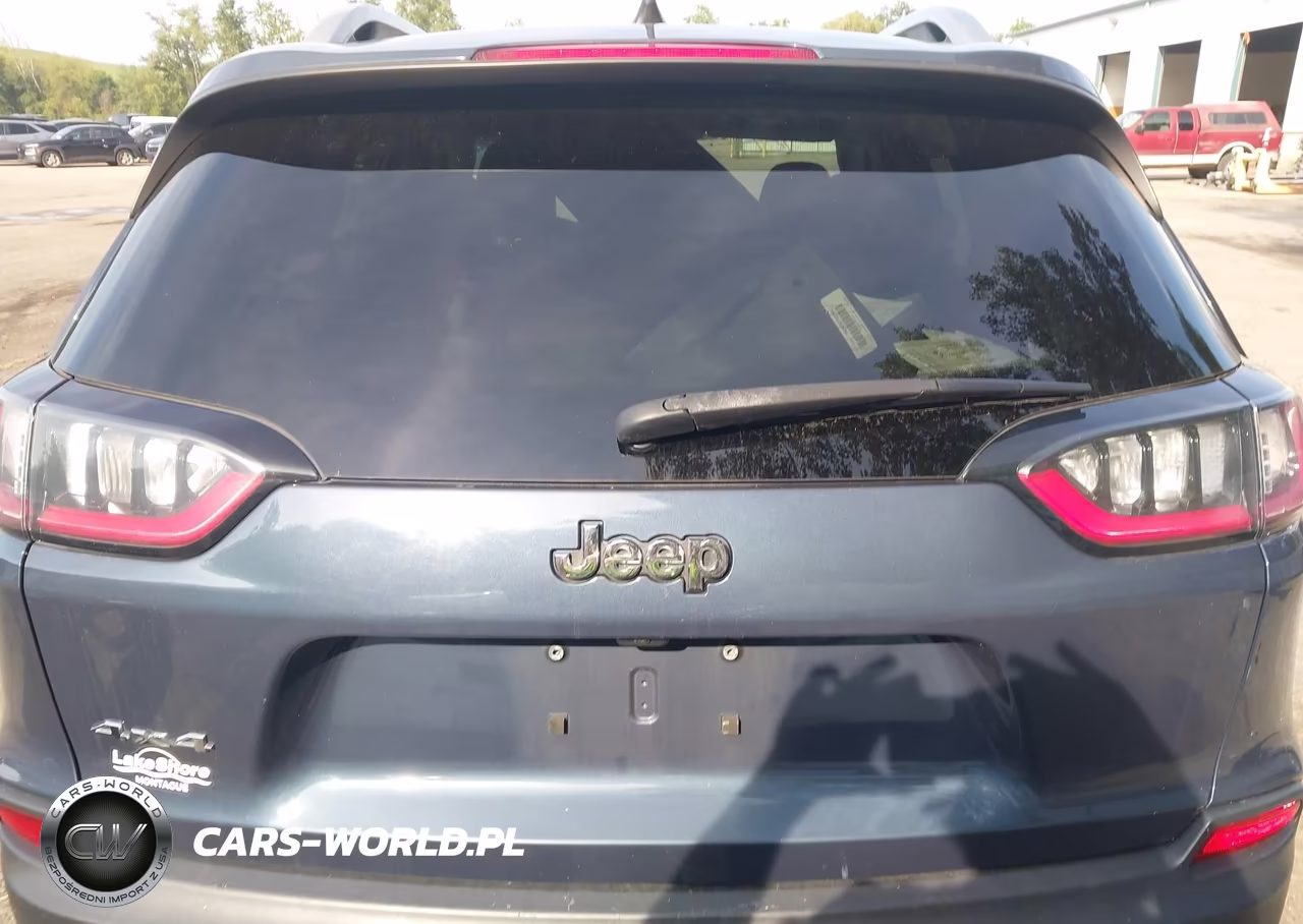 2020 Jeep Cherokee Latitude Lux 4X4 VIN:1C4PJMLX6LD634521 - 17