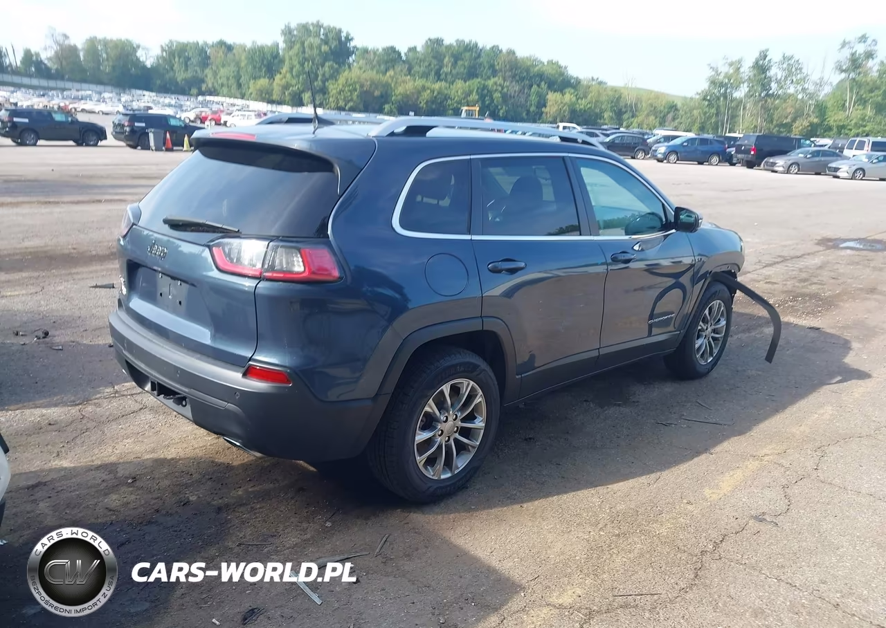 2020 Jeep Cherokee Latitude Lux 4X4 VIN:1C4PJMLX6LD634521 - 4