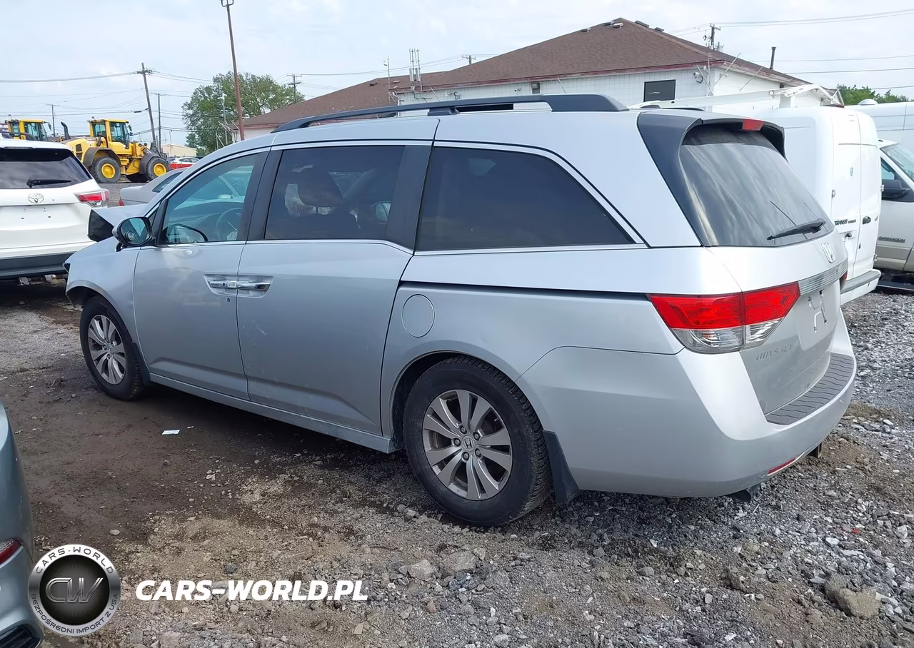 2015 Honda Odyssey Ex-L VIN:5FNRL5H6XFB011991 - 3