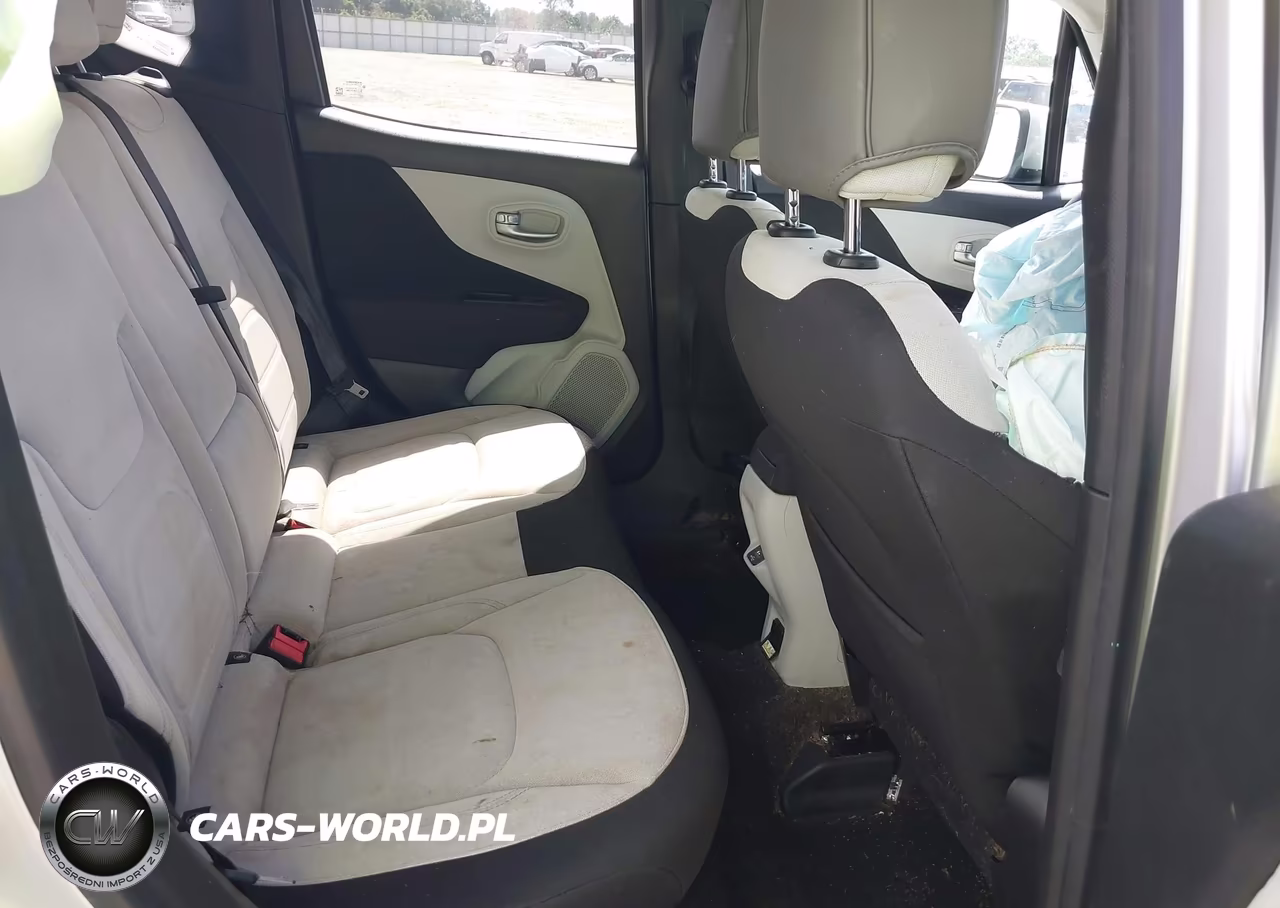 2020 Jeep Renegade Latitude Fwd VIN:ZACNJABB6LPL88001 - 8