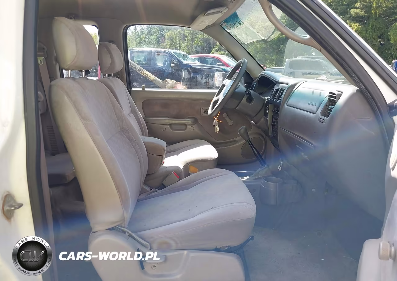 2001 Toyota Tacoma VIN:5TEVL52N61Z752905 - 5