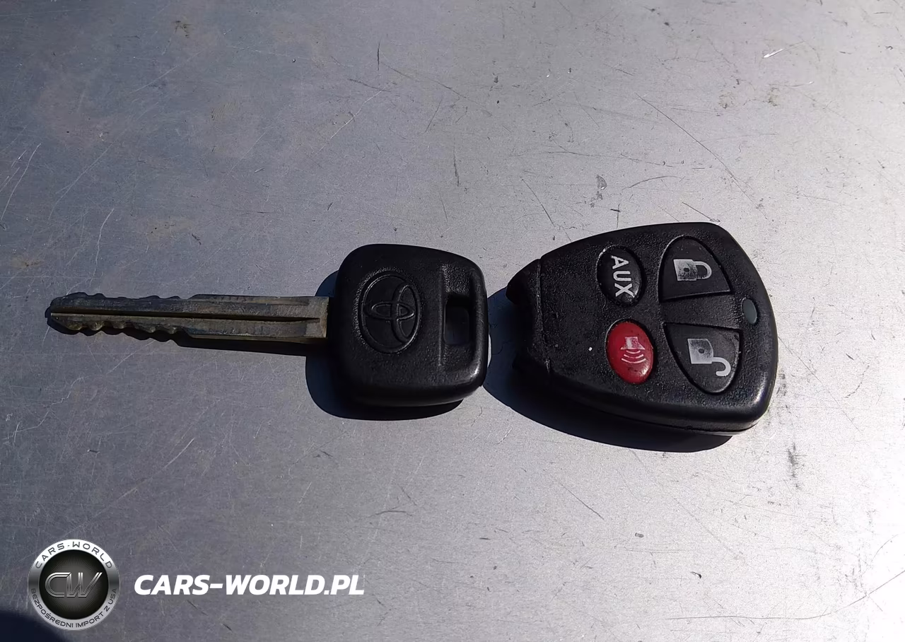 2007 Toyota Yaris VIN:JTDJT923275063606 - 11