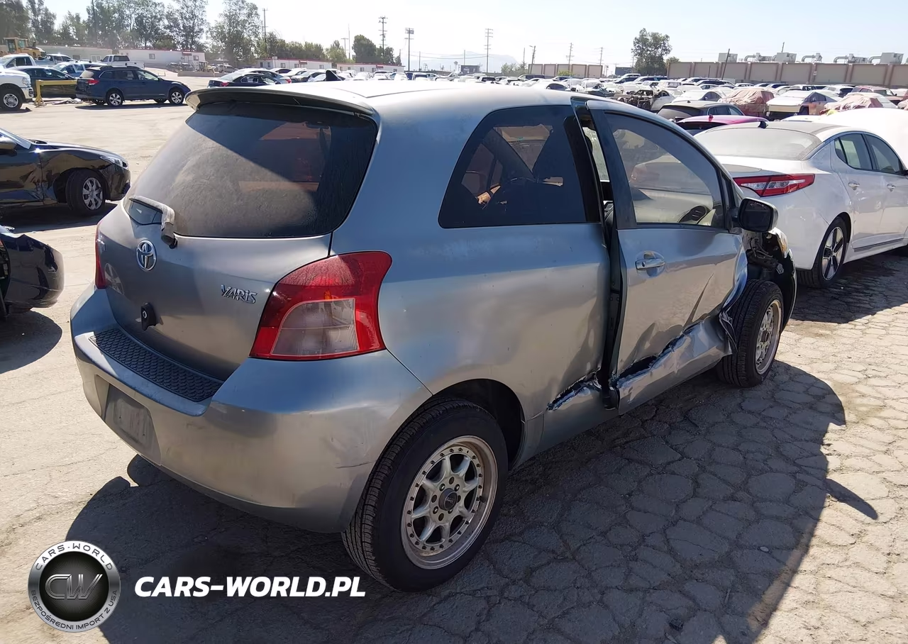 2007 Toyota Yaris VIN:JTDJT923275063606 - 4