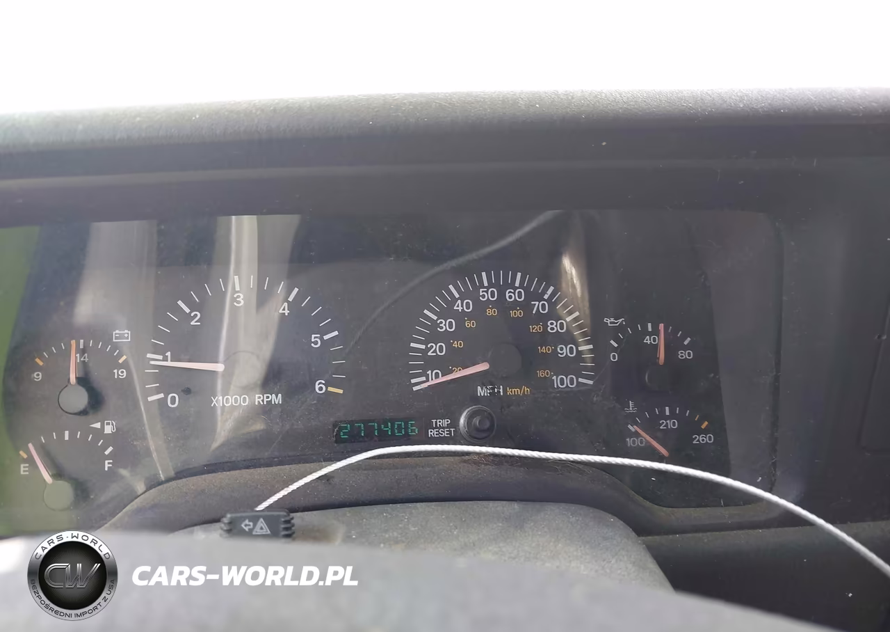 2001 Jeep Cherokee Sport VIN:1J4FT48S81L552435 - 7