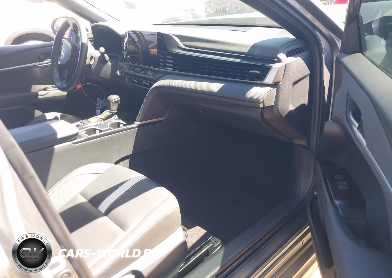 2025 Toyota Camry Se VIN:4T1DAACK2SU511816 - 5