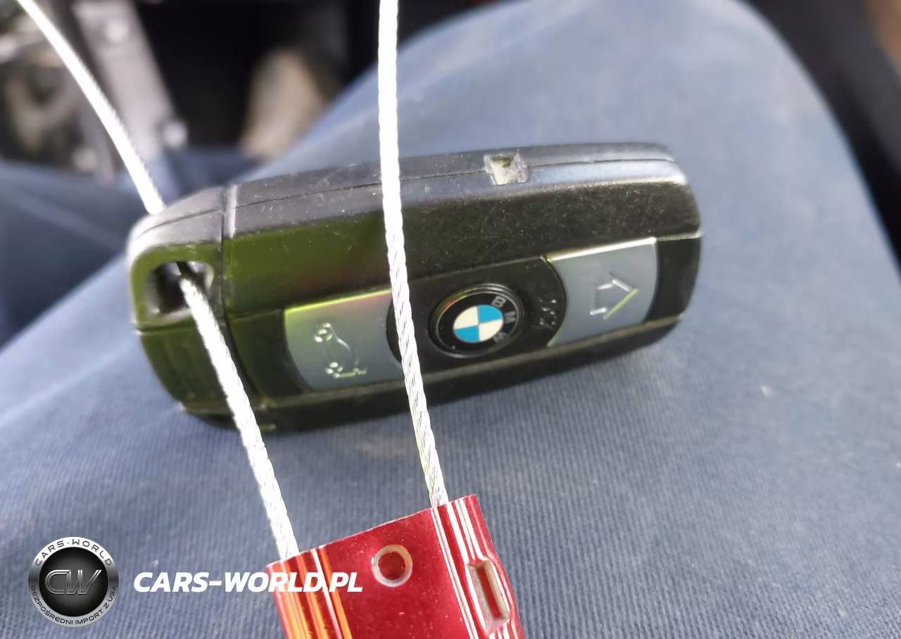 2010 BMW 328I VIN:WBAWV1C56AP124224 - 11