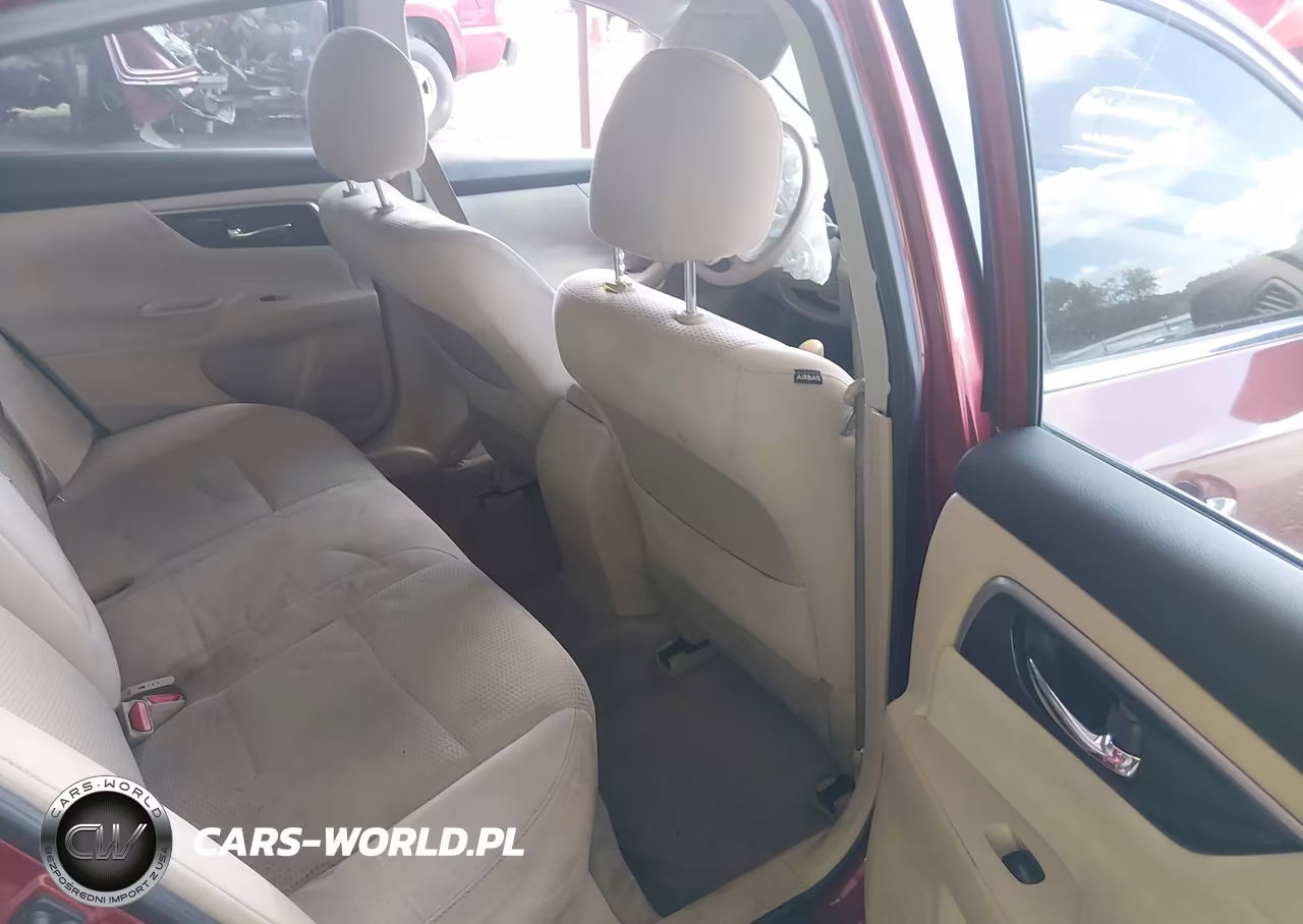 2014 Nissan Altima 2.5 S VIN:1N4AL3AP9EN383350 - 8