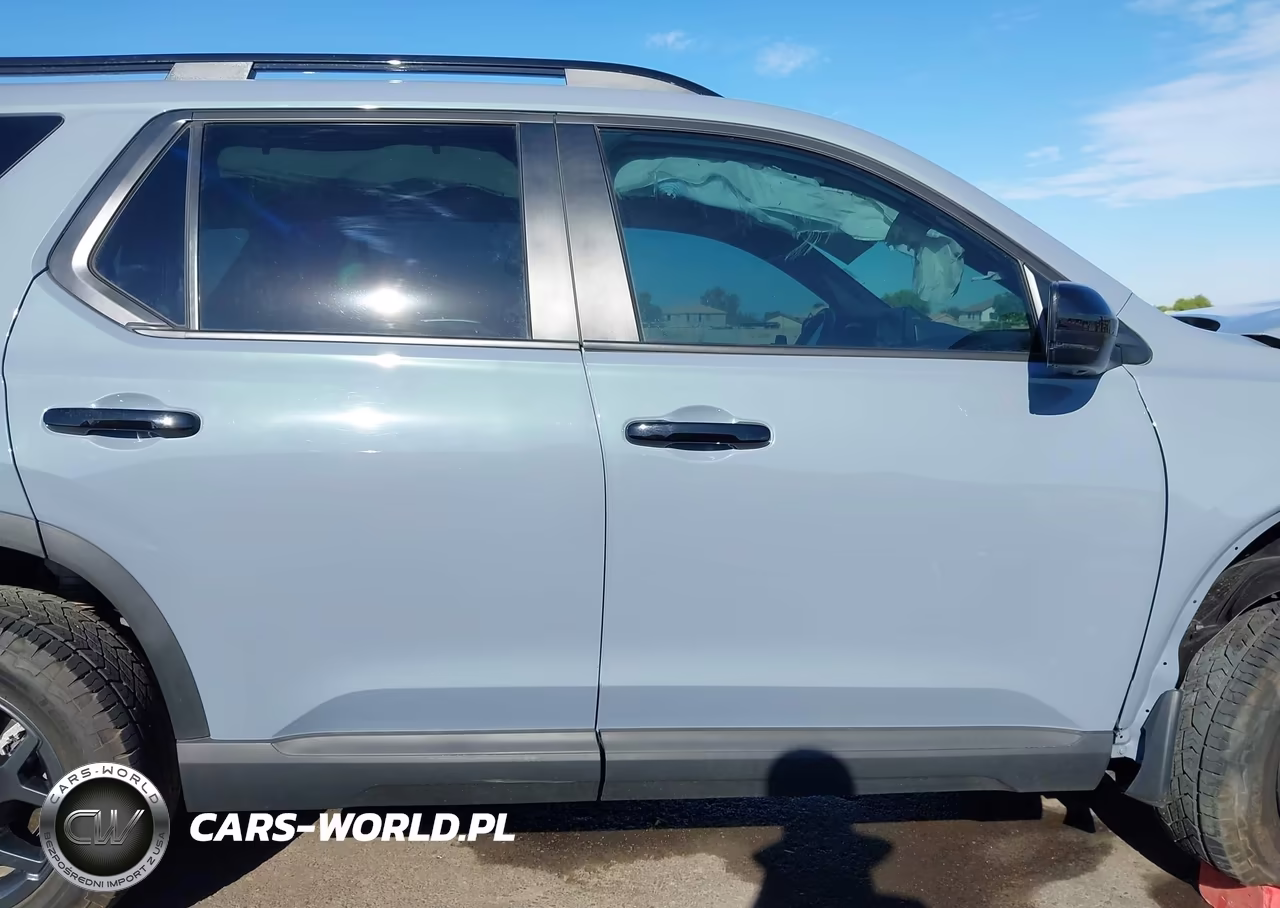2025 Honda Pilot Trailsport VIN:5FNYG1H66SB040228 - 13