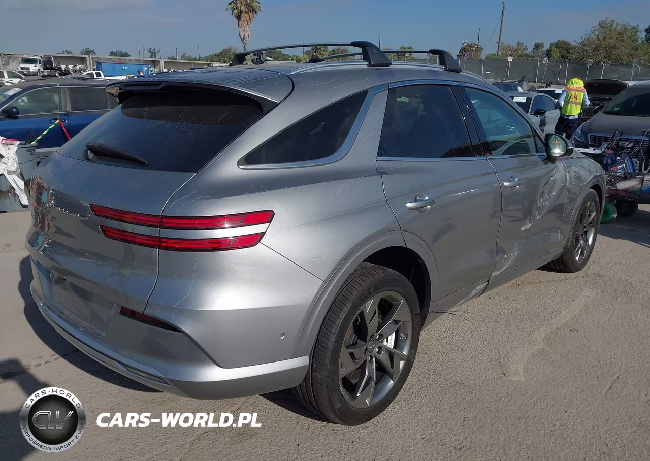 2025 Genesis Electrified Gv70 Advanced Awd VIN:5NMMCET15SH004932 - 4