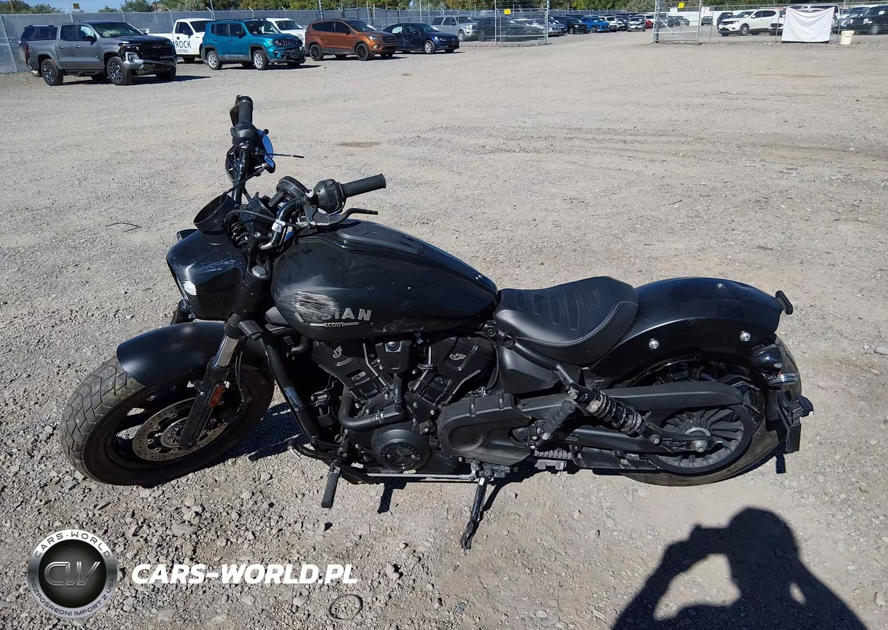 2025 Indian Motorcycle Co. Scout Bobber Limited +Tech VIN:56KSBF768S3203259 - 13