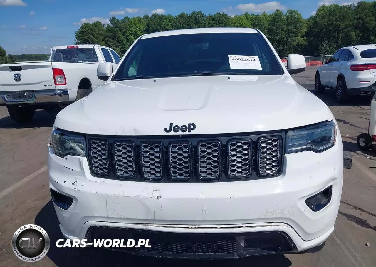 2020 Jeep Grand Cherokee Altitude 4X2 VIN:1C4RJEAG2LC113836 - 12