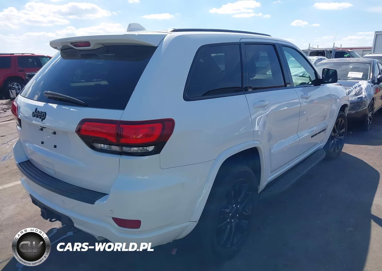 2020 Jeep Grand Cherokee Altitude 4X2 VIN:1C4RJEAG2LC113836 - 4