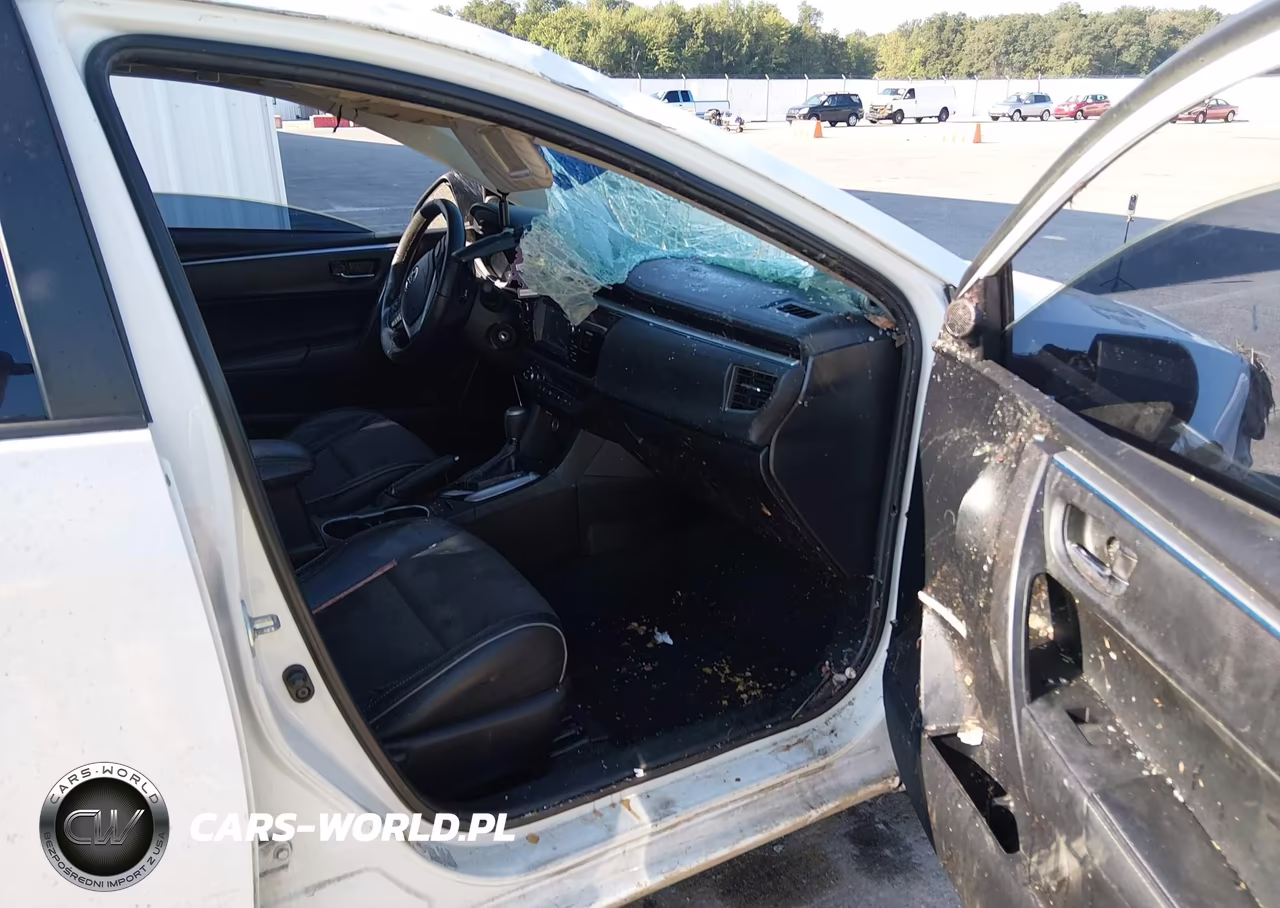 2014 Toyota Corolla S Plus VIN:5YFBURHE8EP068190 - 5