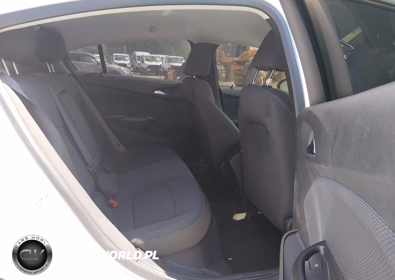 2019 Chevrolet Cruze Lt VIN:1G1BE5SM9K7126609 - 8