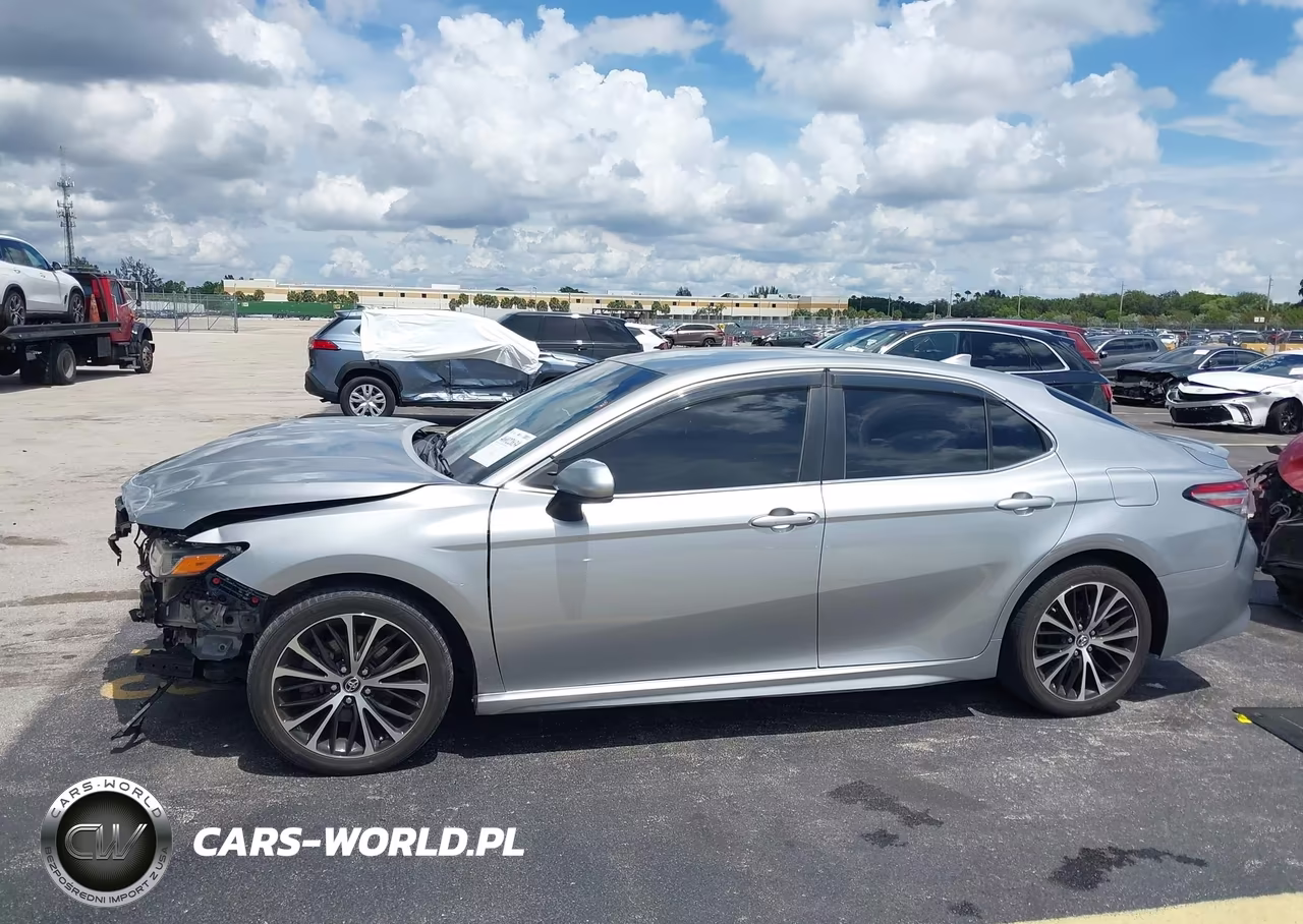 2019 Toyota Camry Se VIN:4T1B11HKXKU782574 - 15